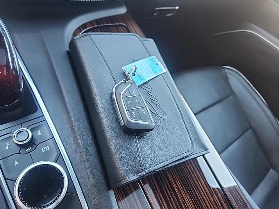 2023 Cadillac Escalade Premium Luxury AWD