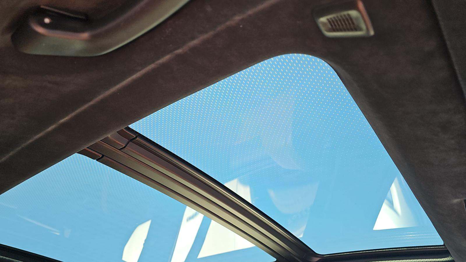 2022 BMW X7 M50i AWD