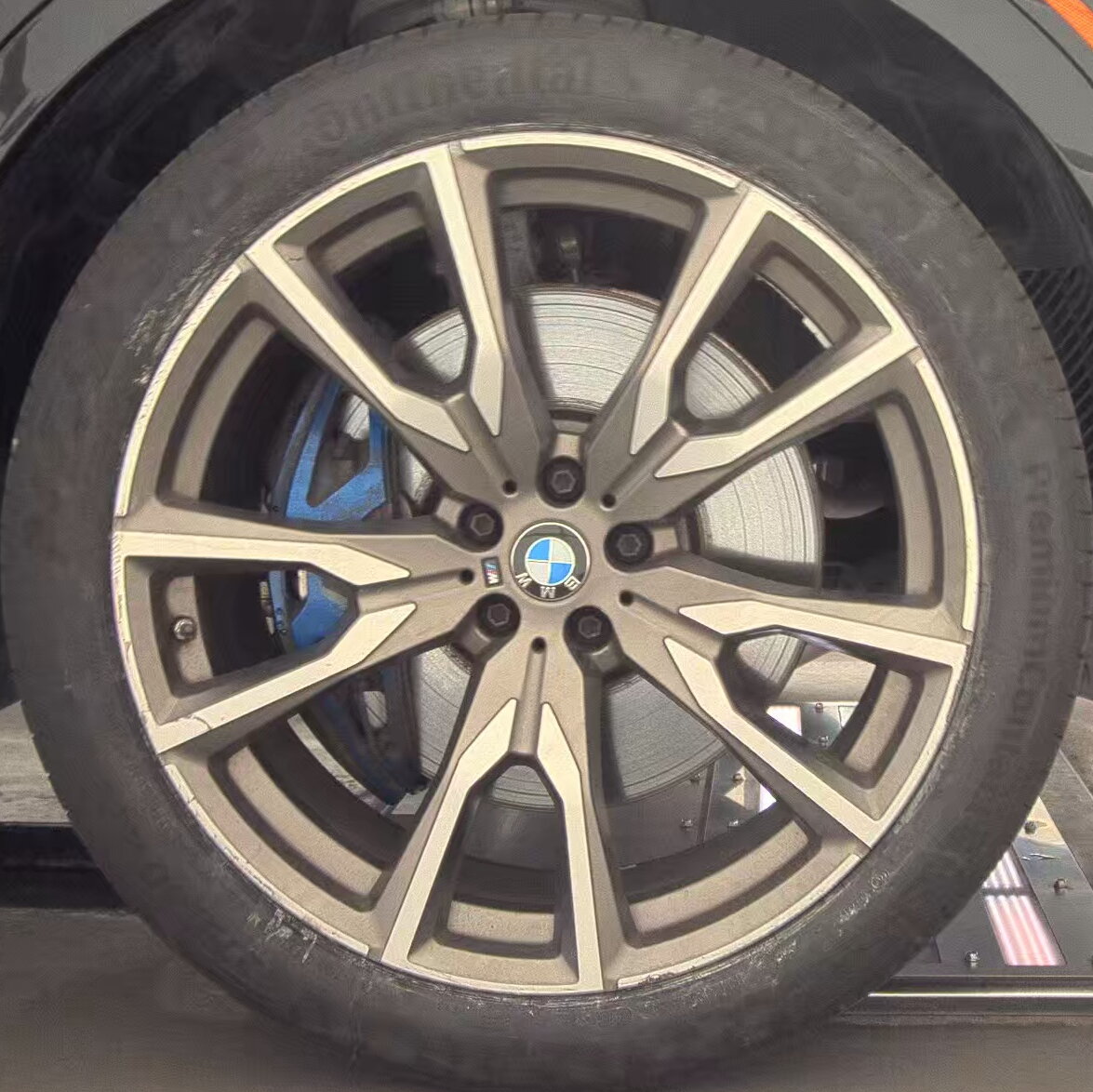 2022 BMW X7 M50i AWD