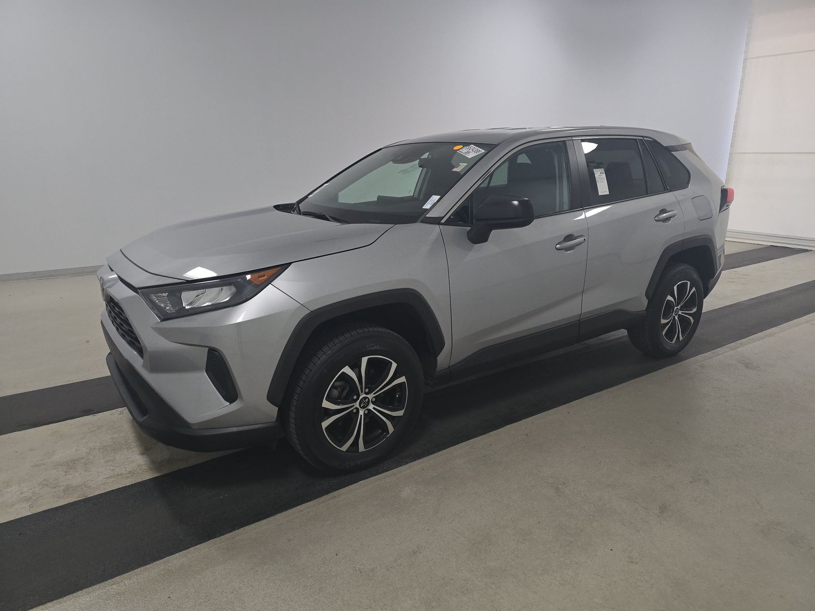 2022 Toyota RAV4 LE FWD