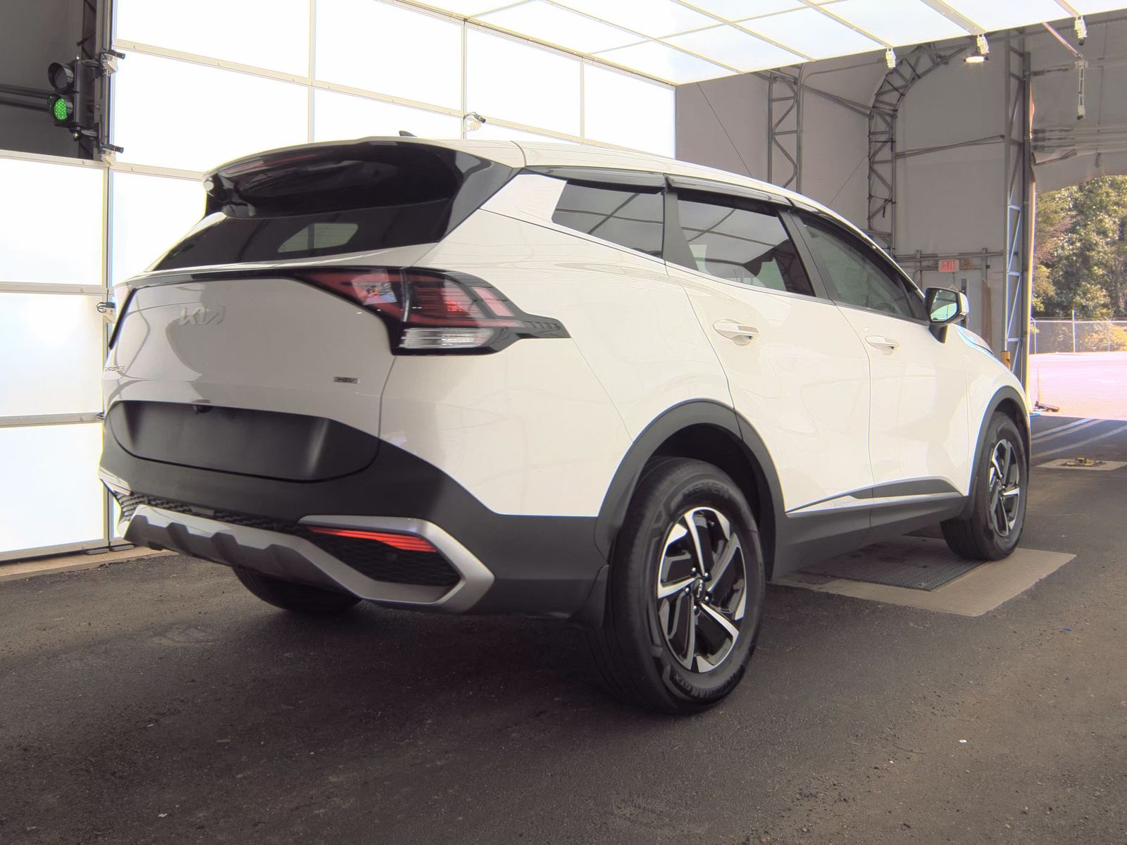 2024 Kia Sportage Hybrid LX AWD