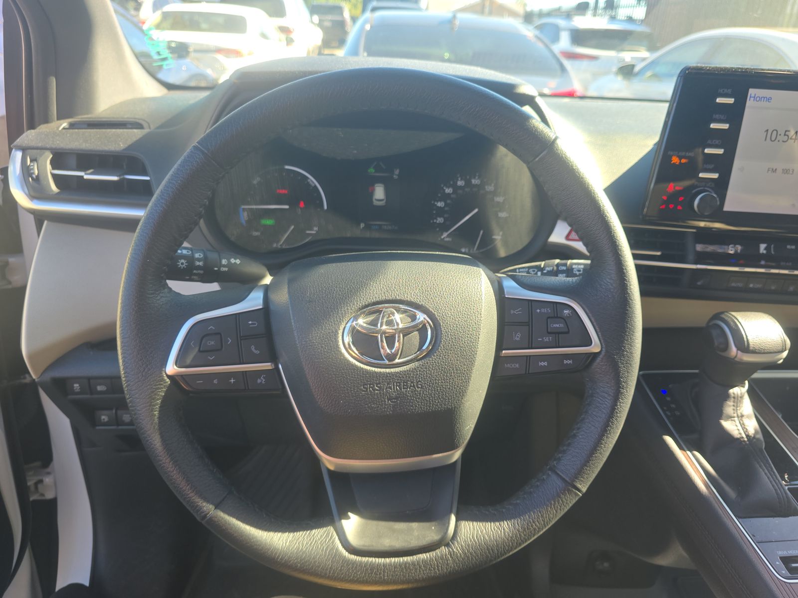 2023 Toyota Sienna XLE FWD