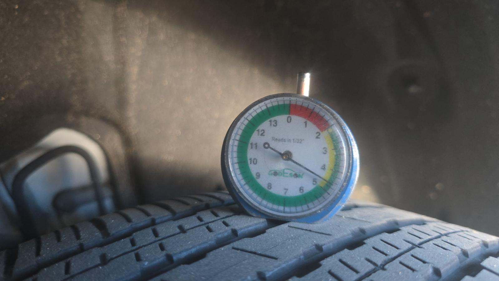 2023 Toyota Sienna XLE FWD