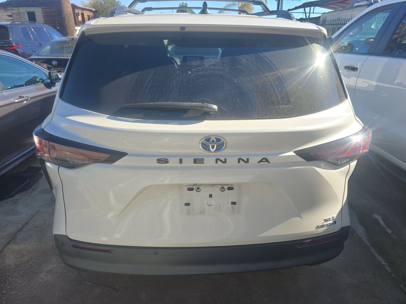 2023 Toyota Sienna XLE FWD