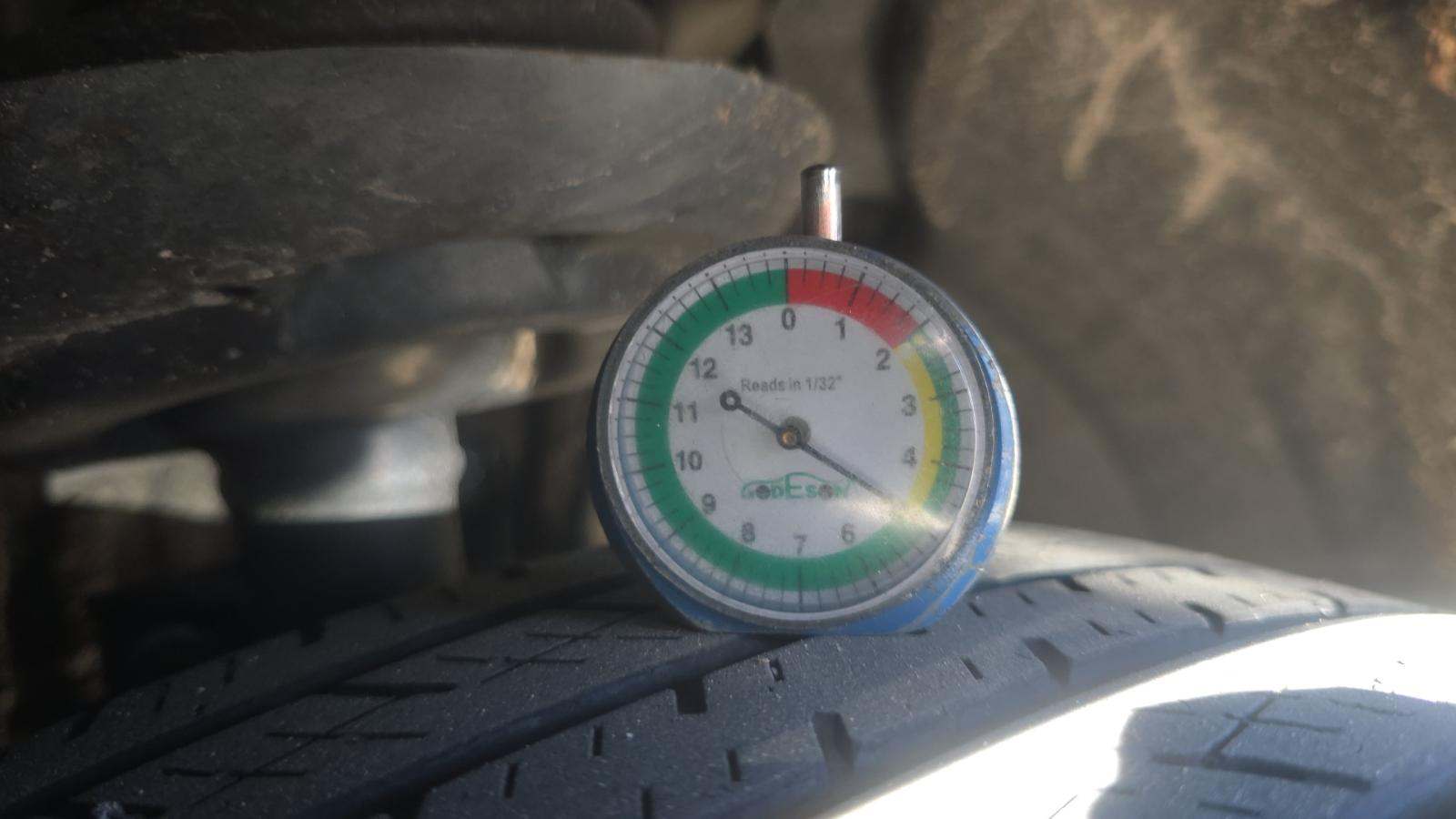 2023 Toyota Sienna XLE FWD