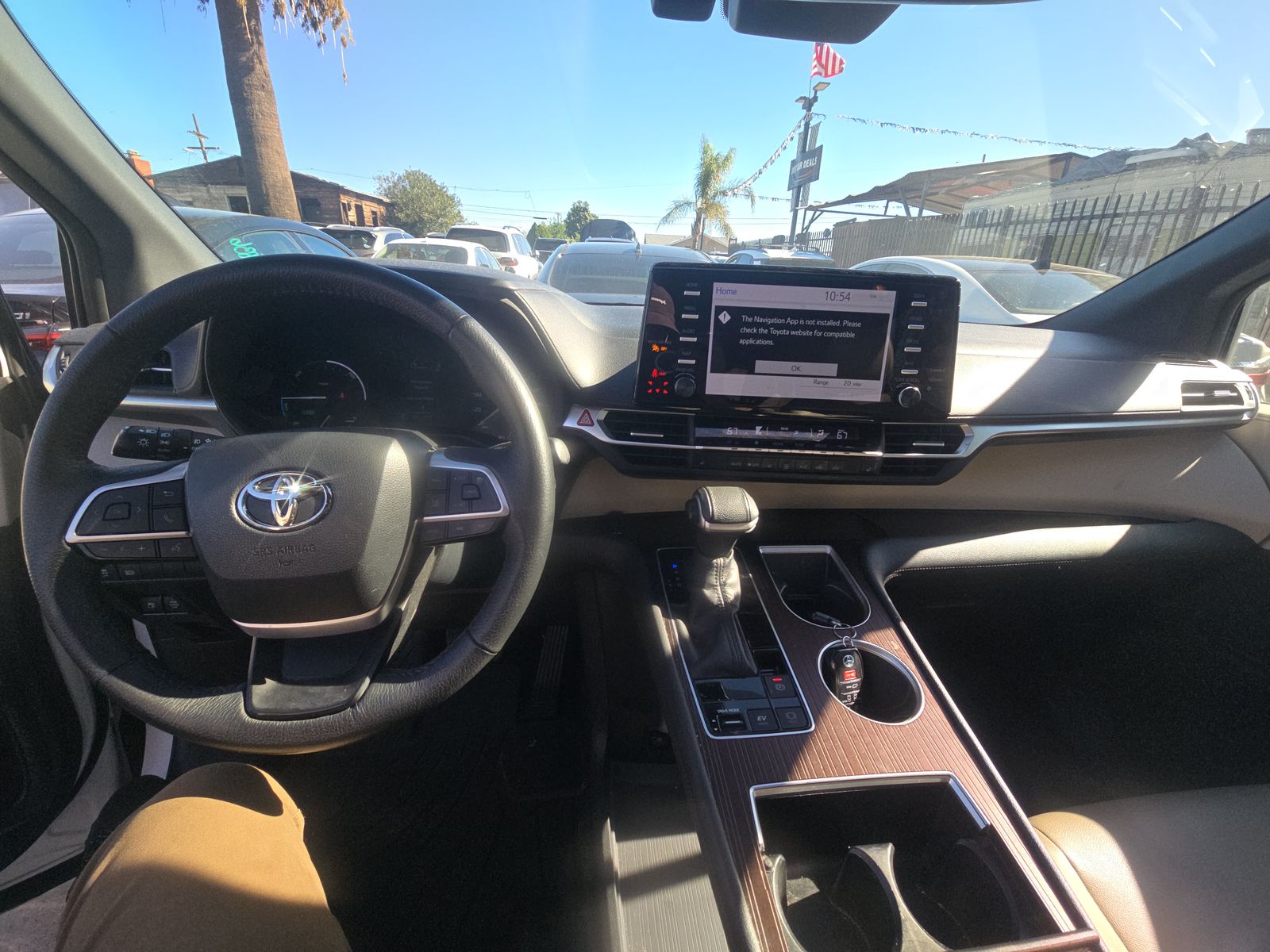 2023 Toyota Sienna XLE FWD