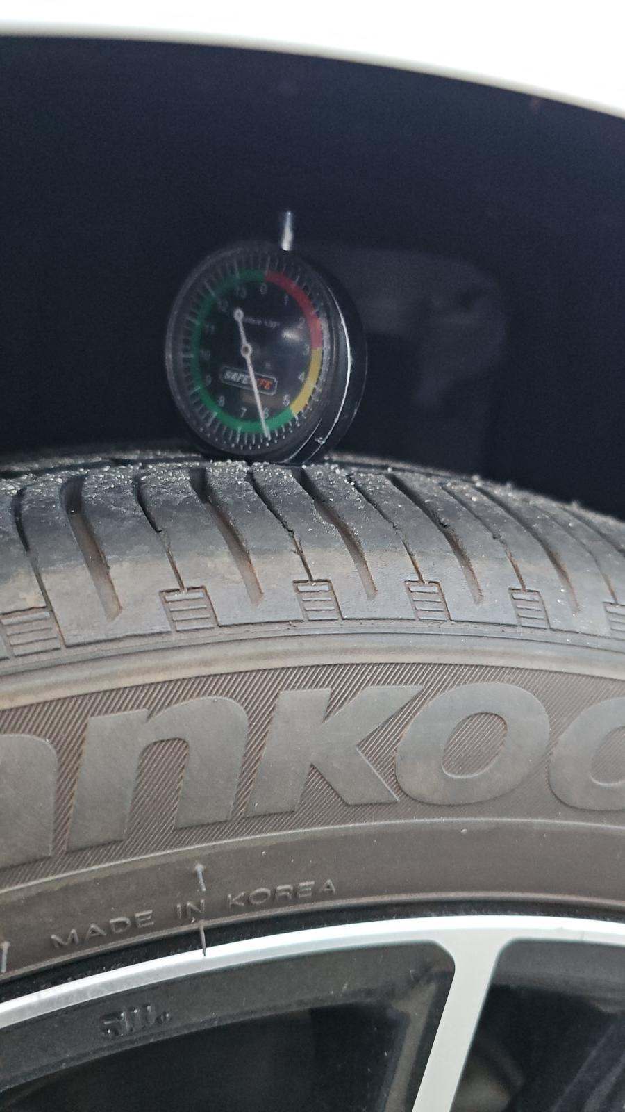 2023 Toyota Camry SE FWD