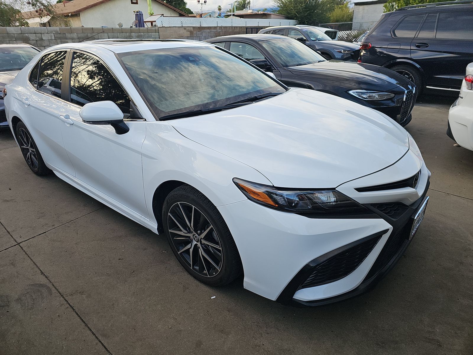 2023 Toyota Camry SE FWD