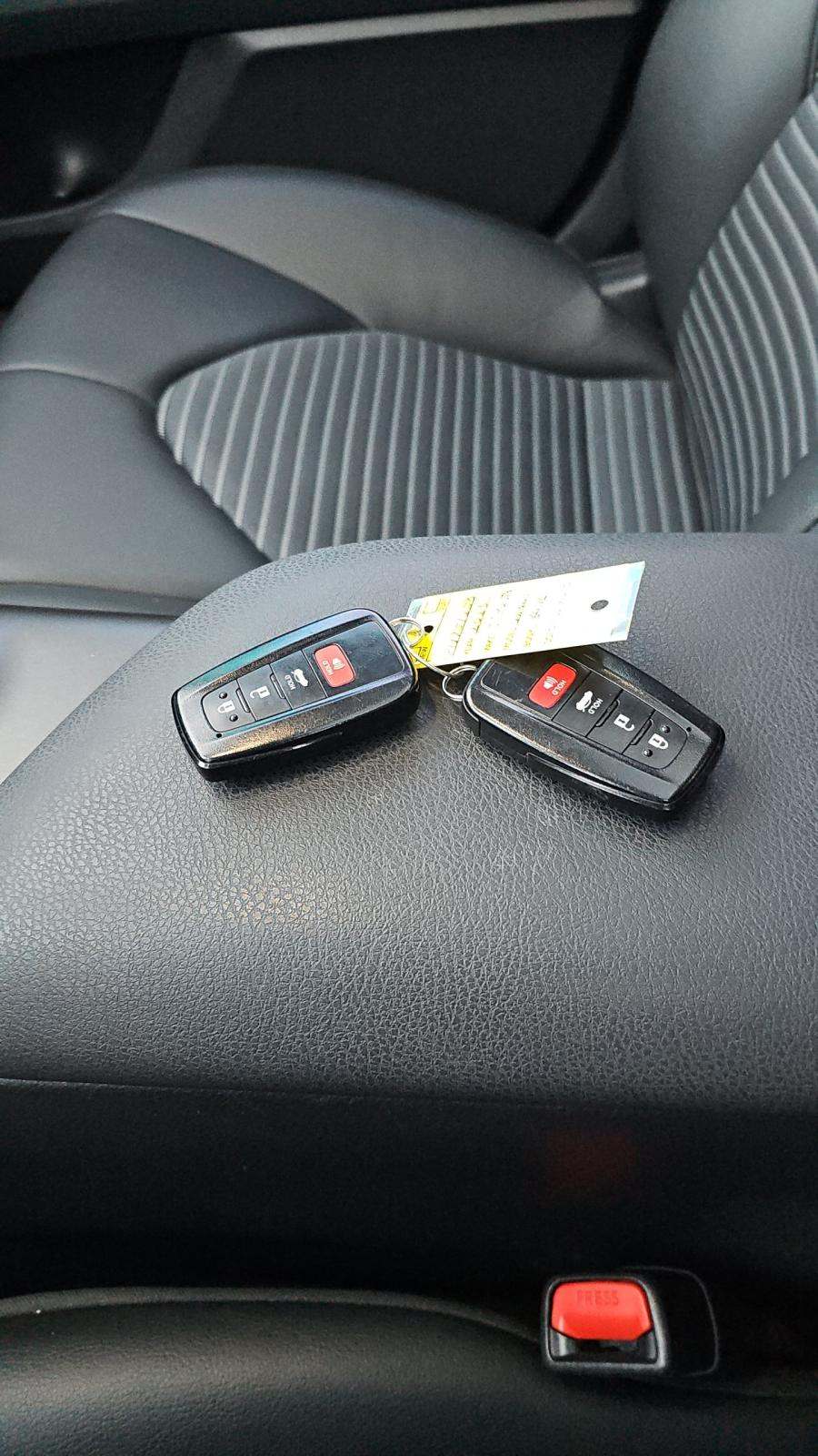 2023 Toyota Camry SE FWD