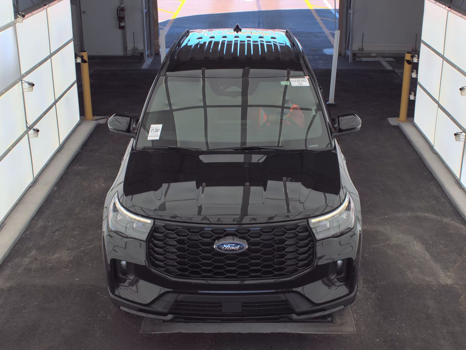 2025 Ford Explorer ST-Line AWD