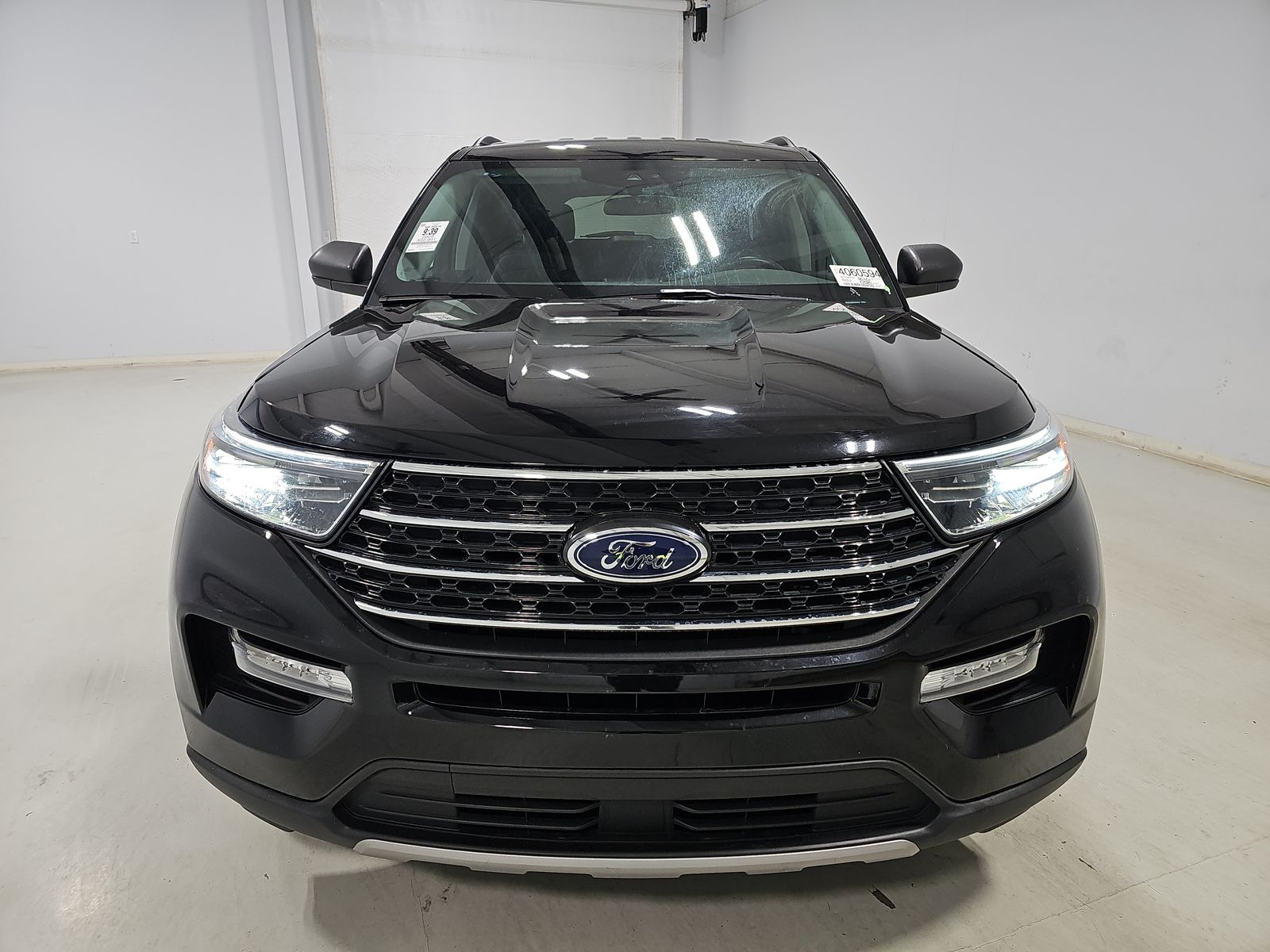 2023 Ford Explorer XLT AWD