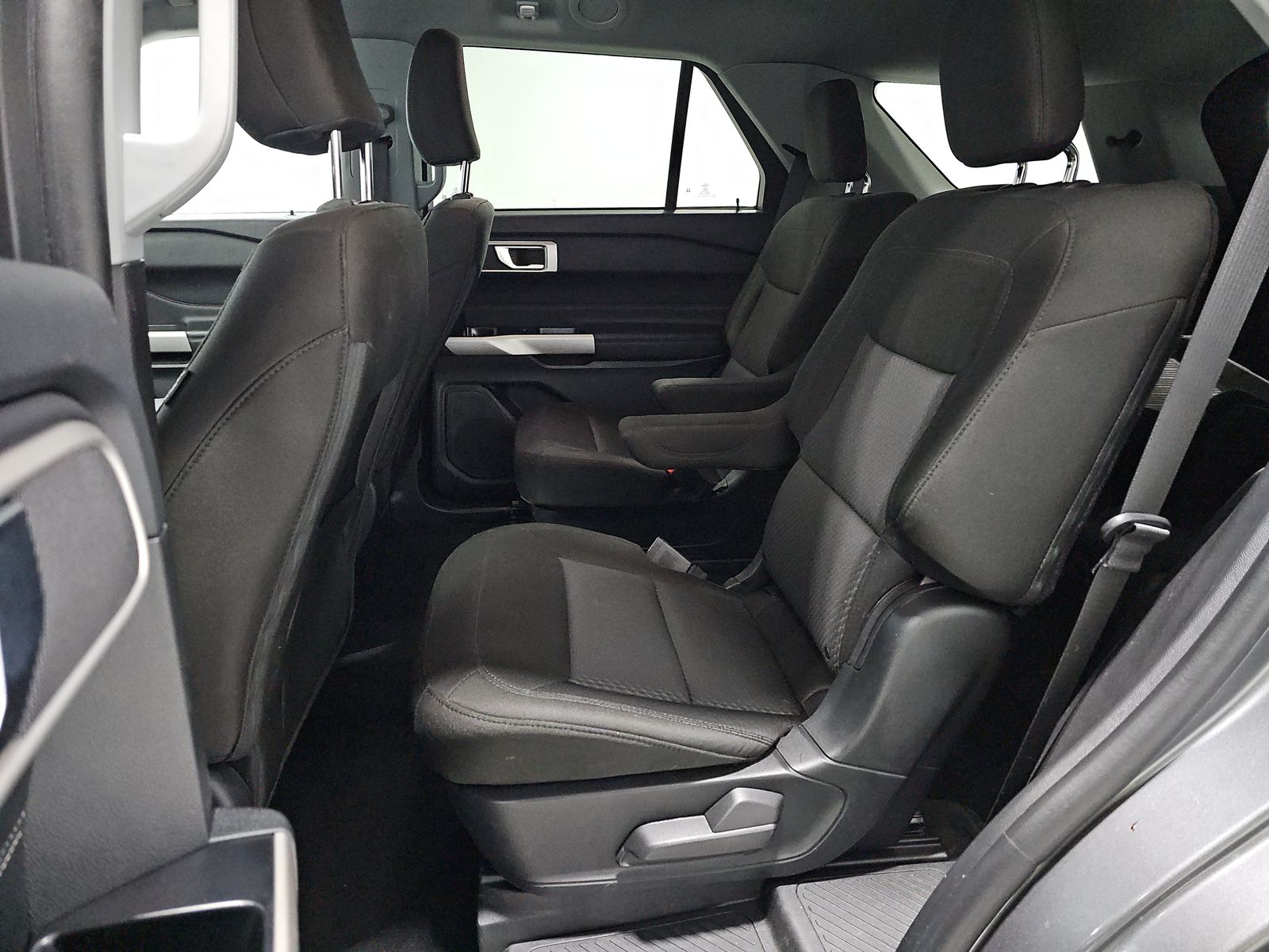 2023 Ford Explorer XLT AWD