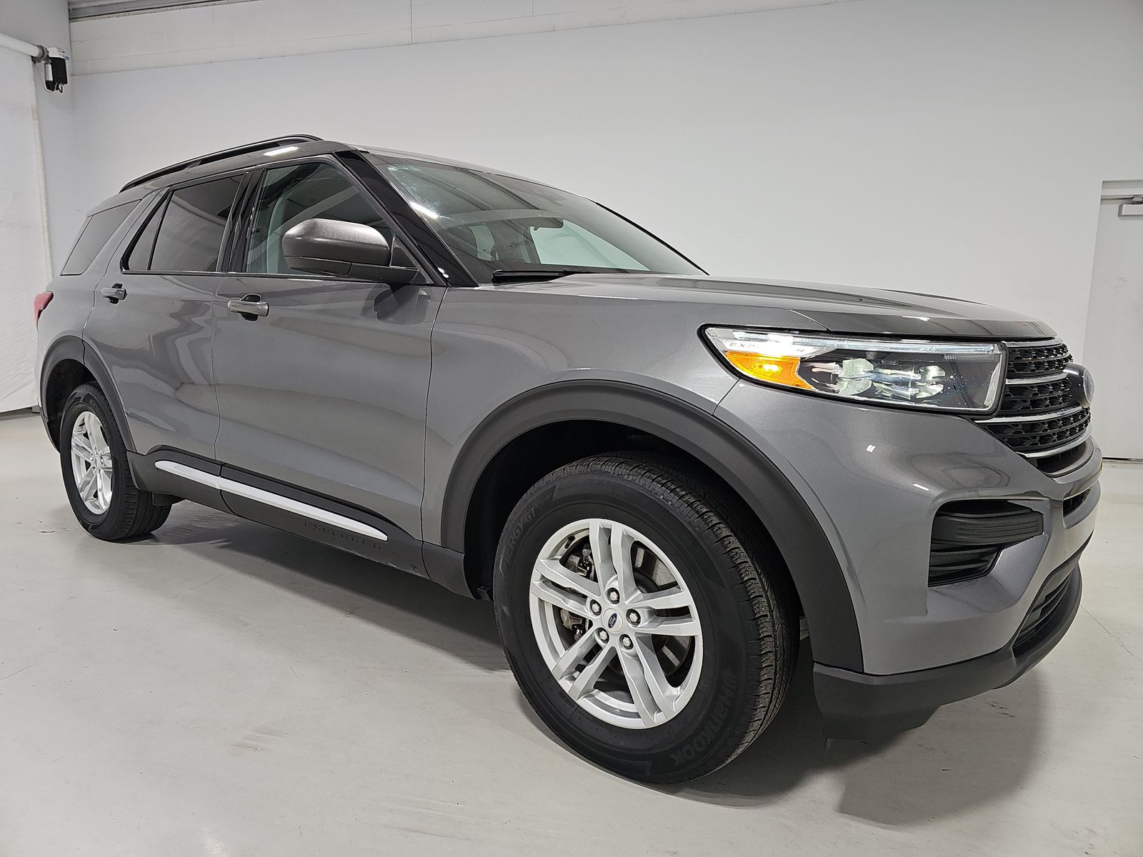 2023 Ford Explorer XLT AWD