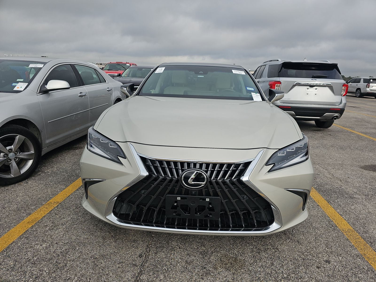 2022 Lexus ES ES 350 Ultra Luxury FWD