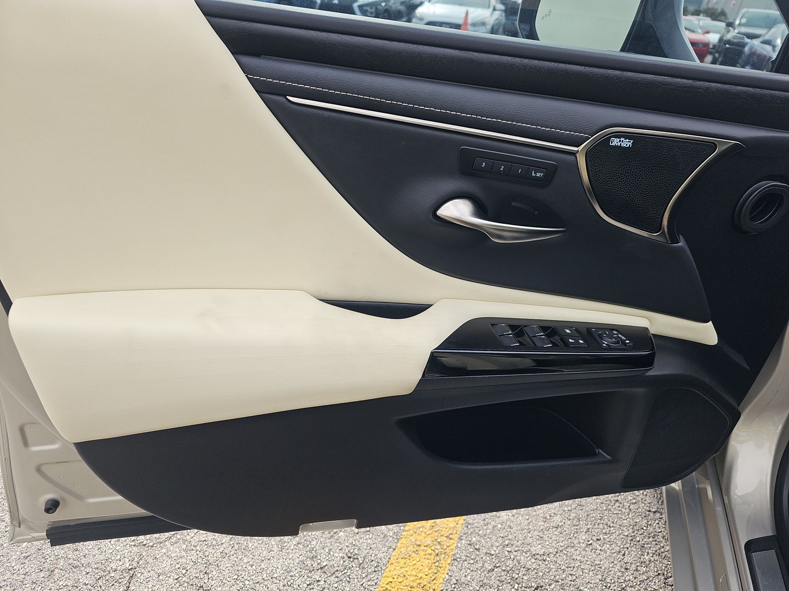 2022 Lexus ES ES 350 Ultra Luxury FWD