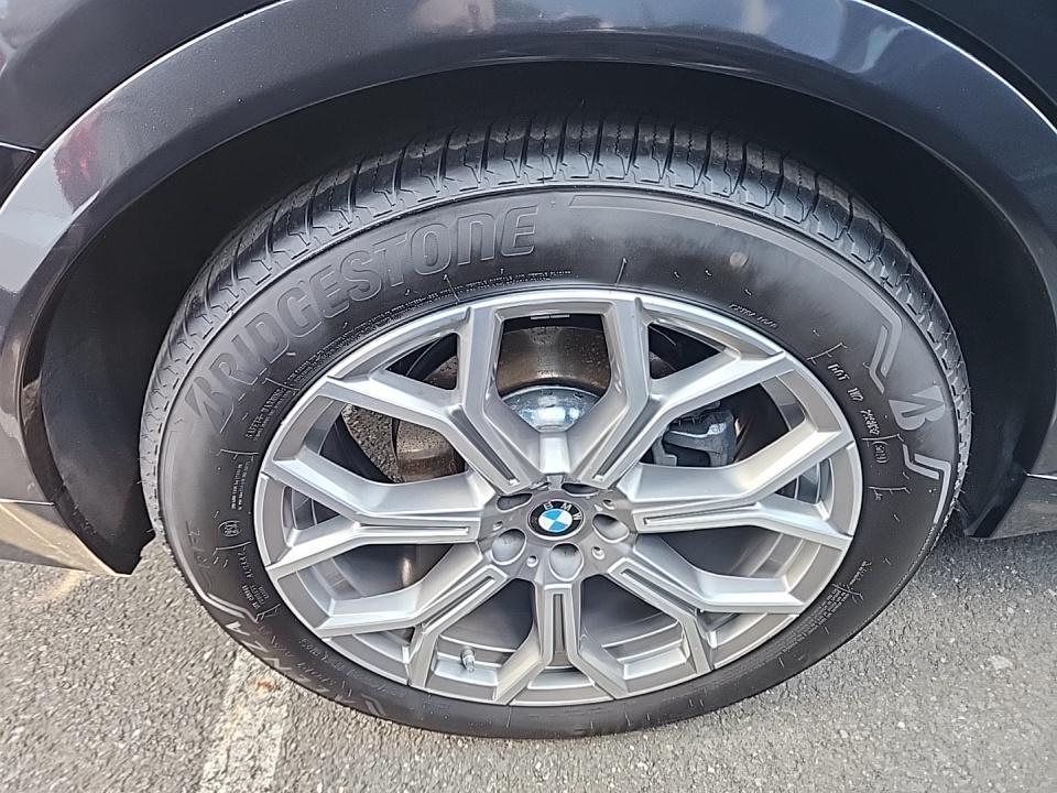2024 BMW X7 xDrive40i AWD