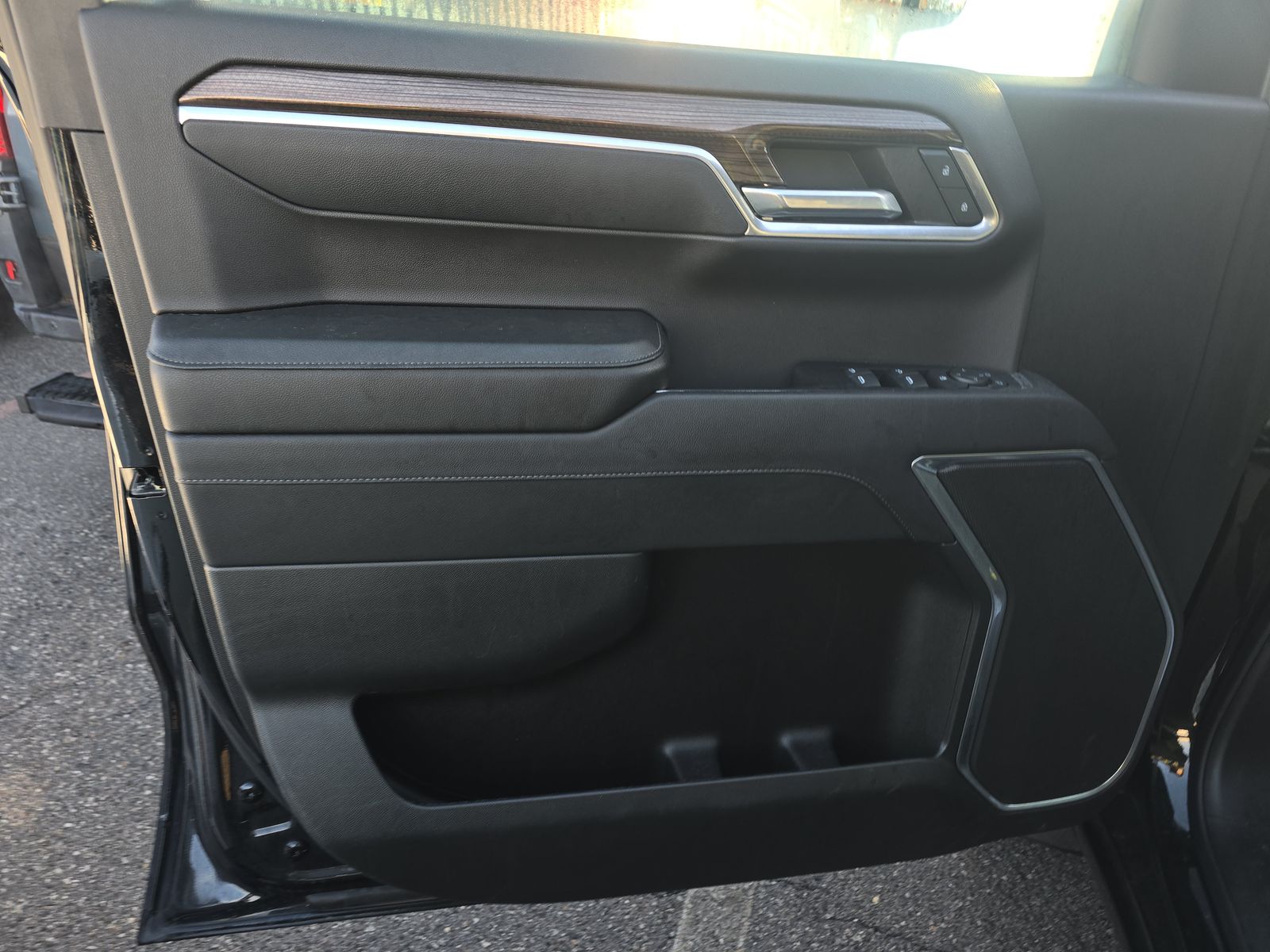 2023 Chevrolet Silverado 1500 LT AWD