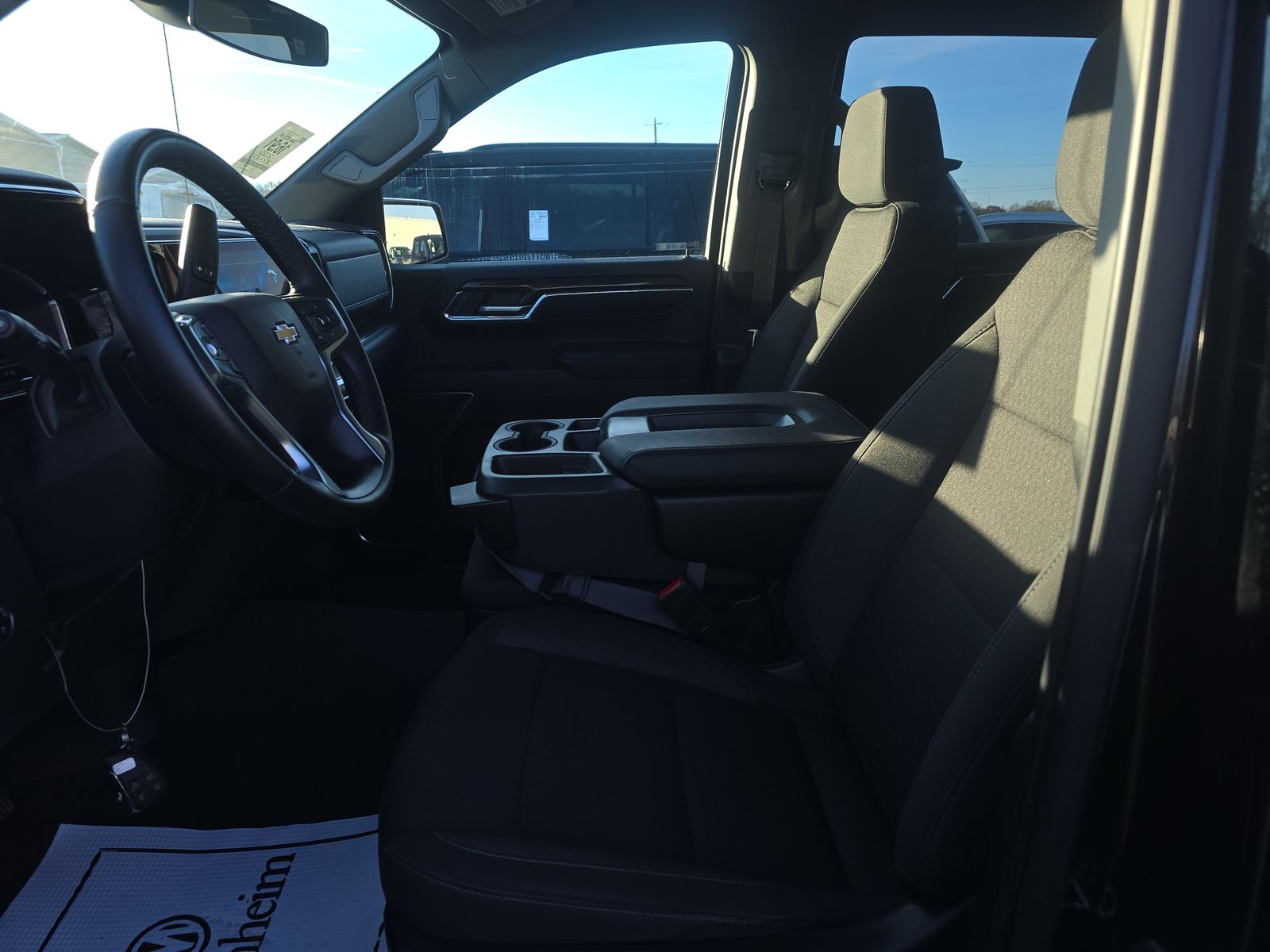 2023 Chevrolet Silverado 1500 LT AWD