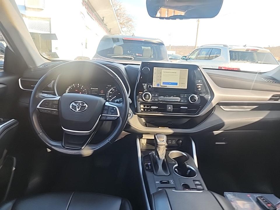 2023 Toyota Highlander XLE AWD