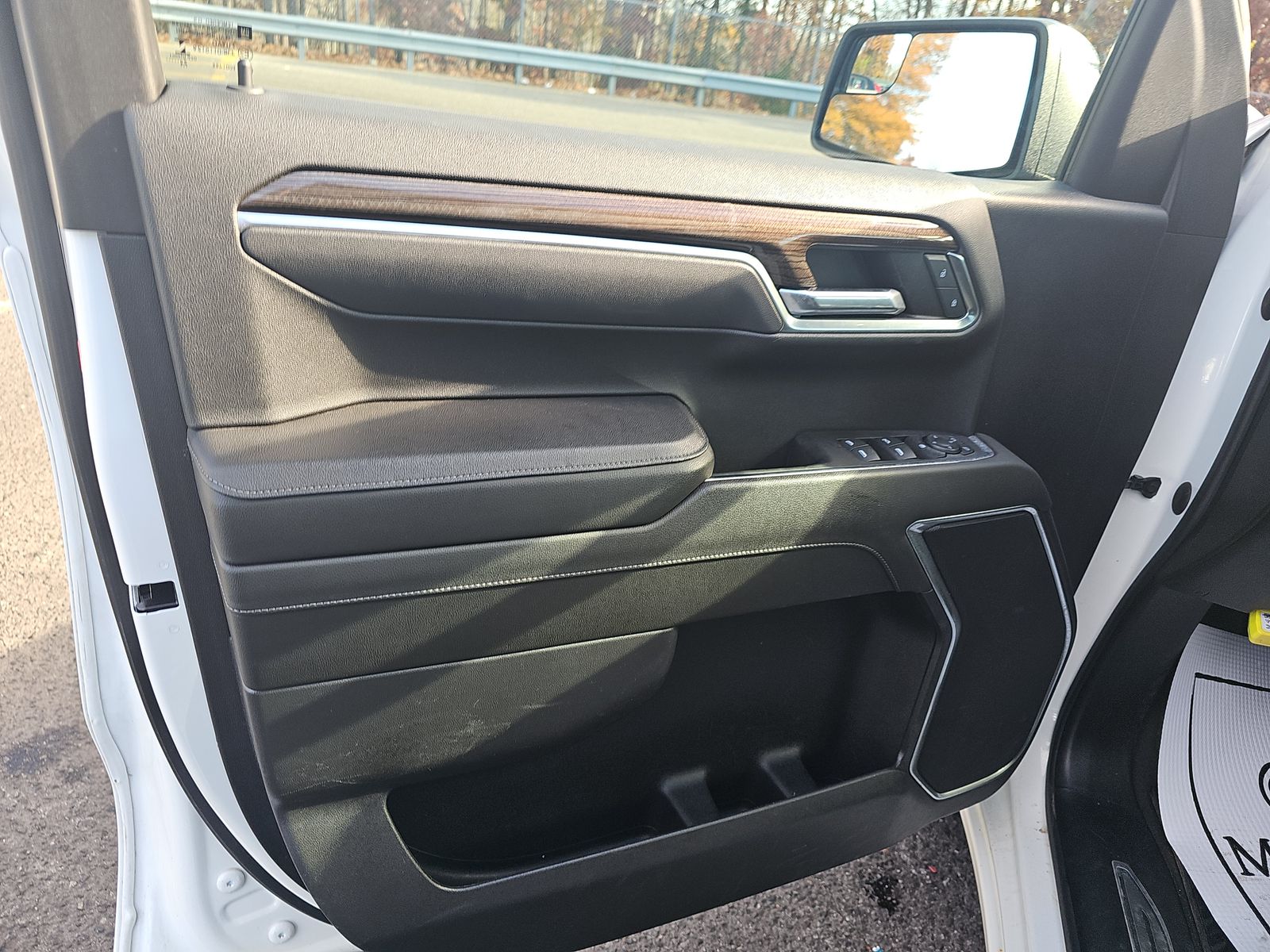 2022 Chevrolet Silverado 1500 LT AWD