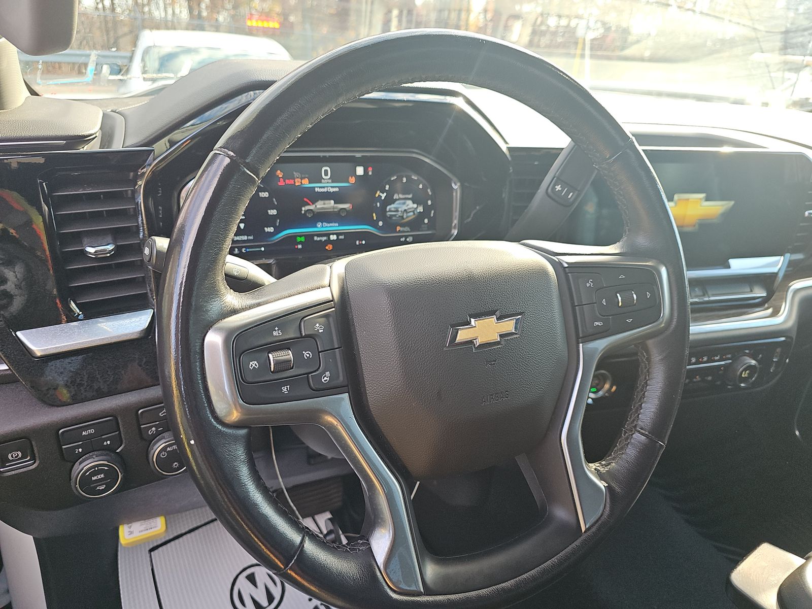 2022 Chevrolet Silverado 1500 LT AWD