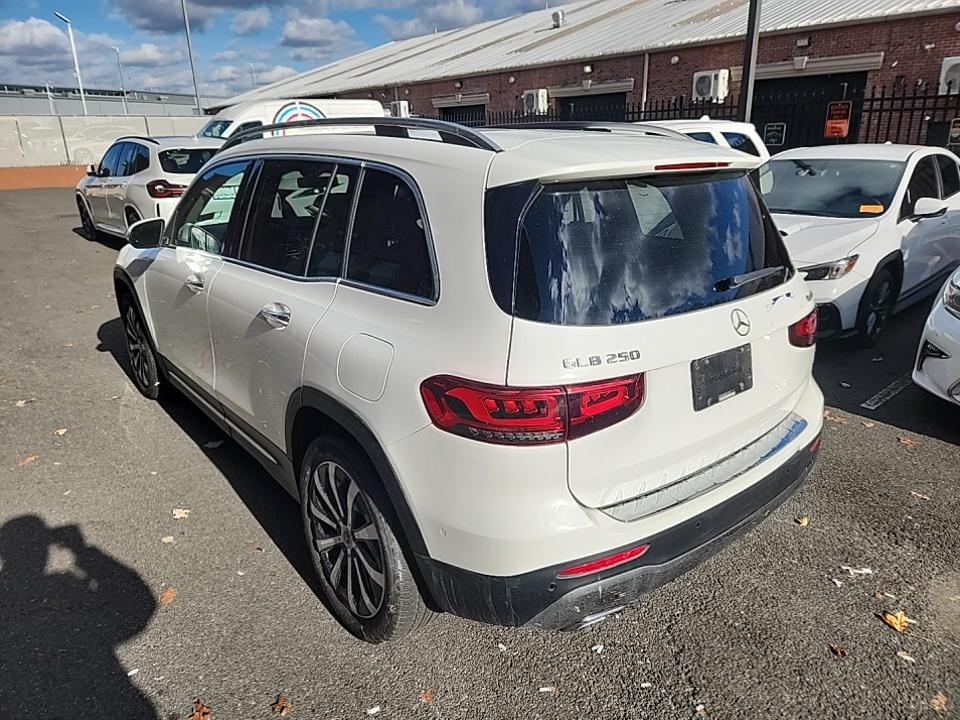 2022 Mercedes-Benz GLB GLB 250 AWD