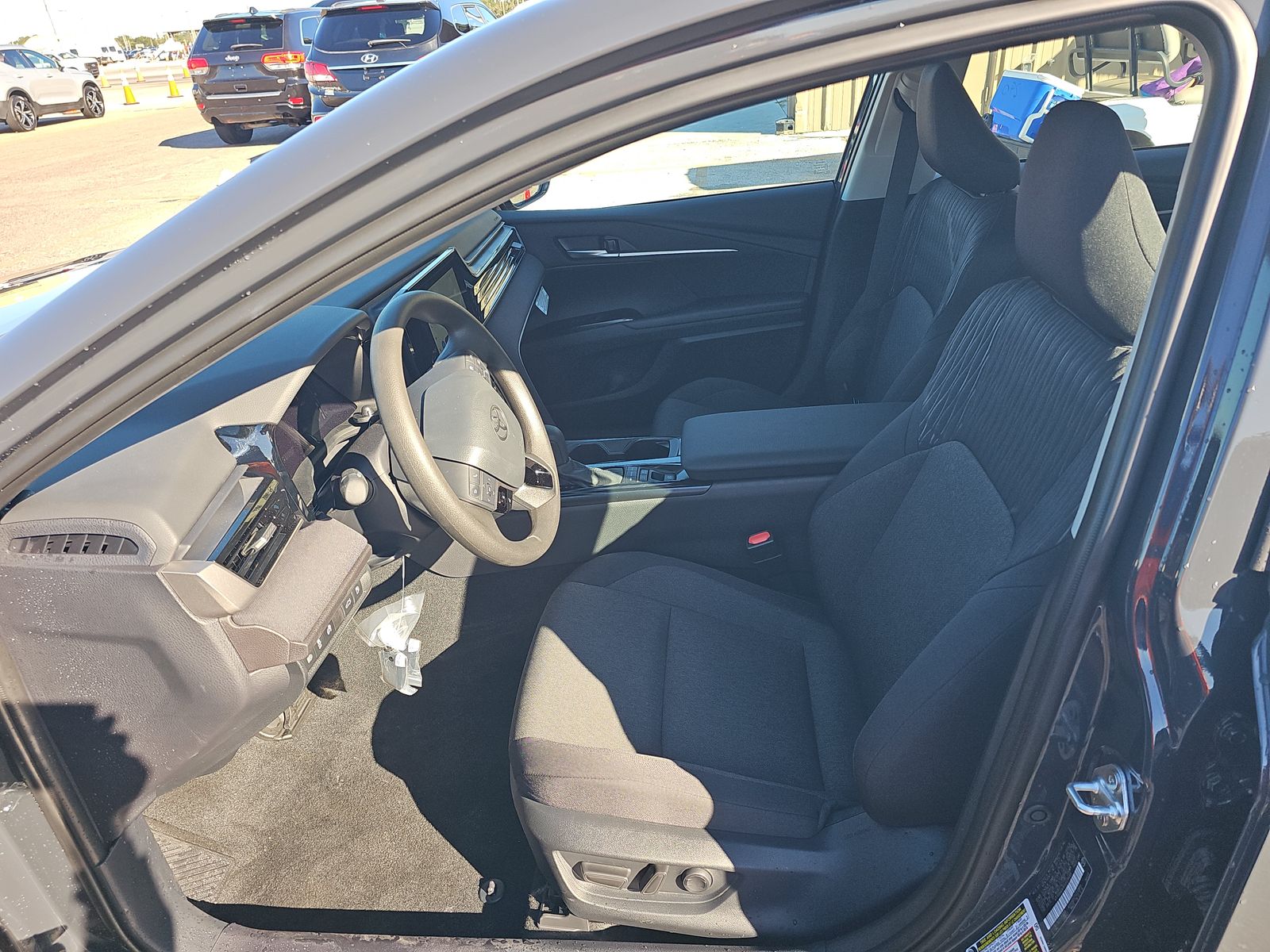 2025 Toyota Camry LE AWD