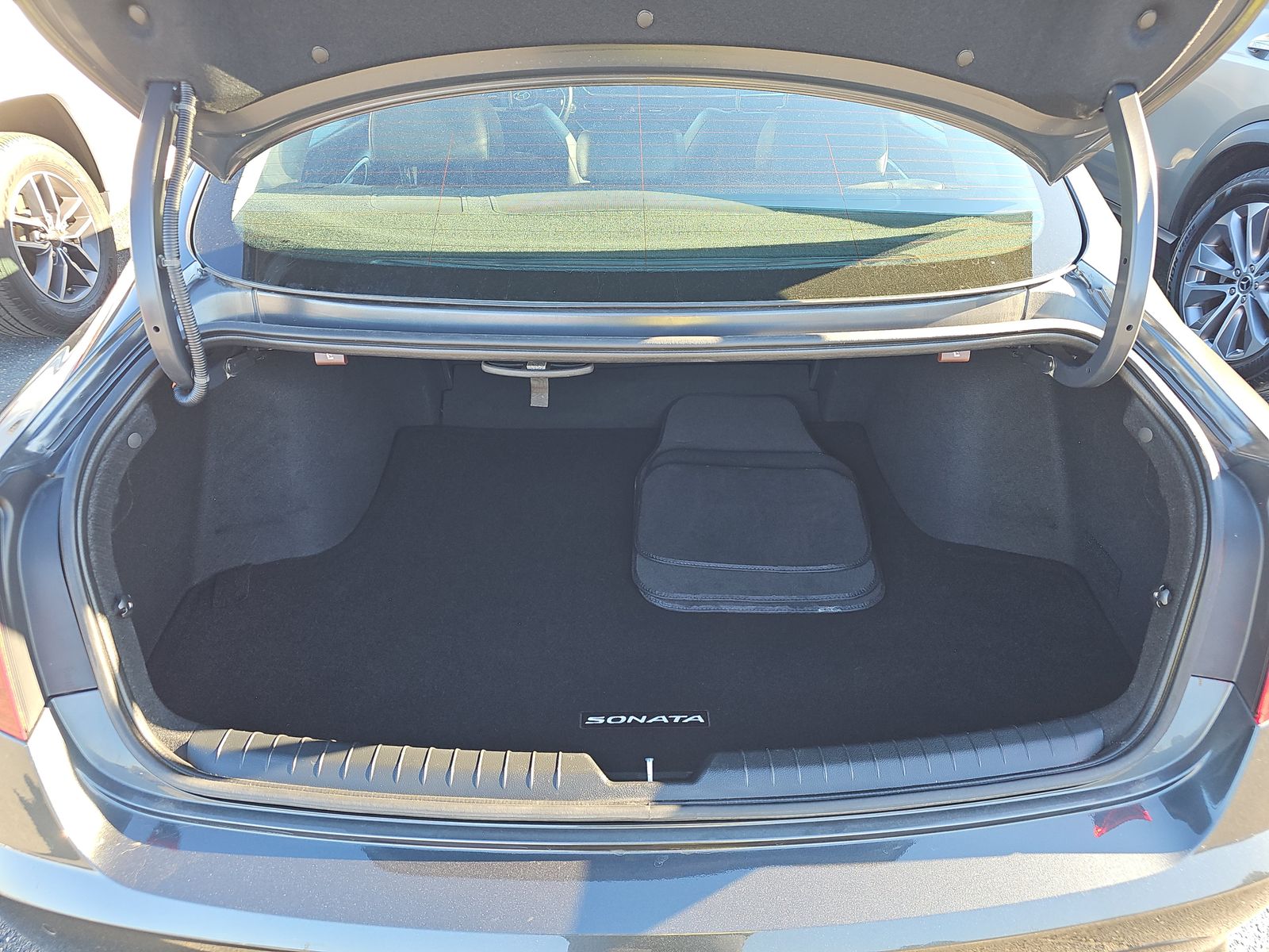 2023 Hyundai Sonata Limited FWD