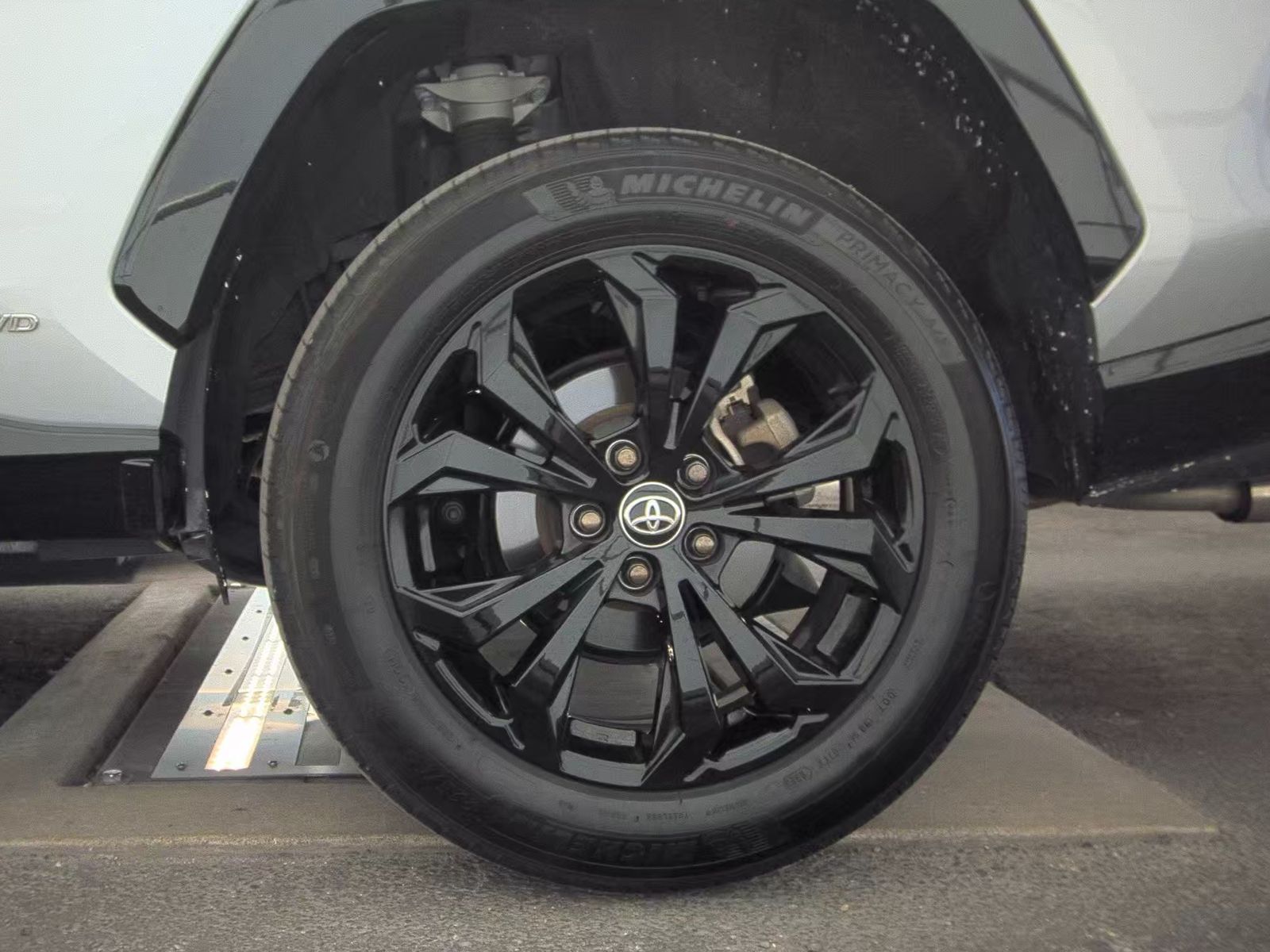 2023 Toyota RAV4 Hybrid XSE AWD