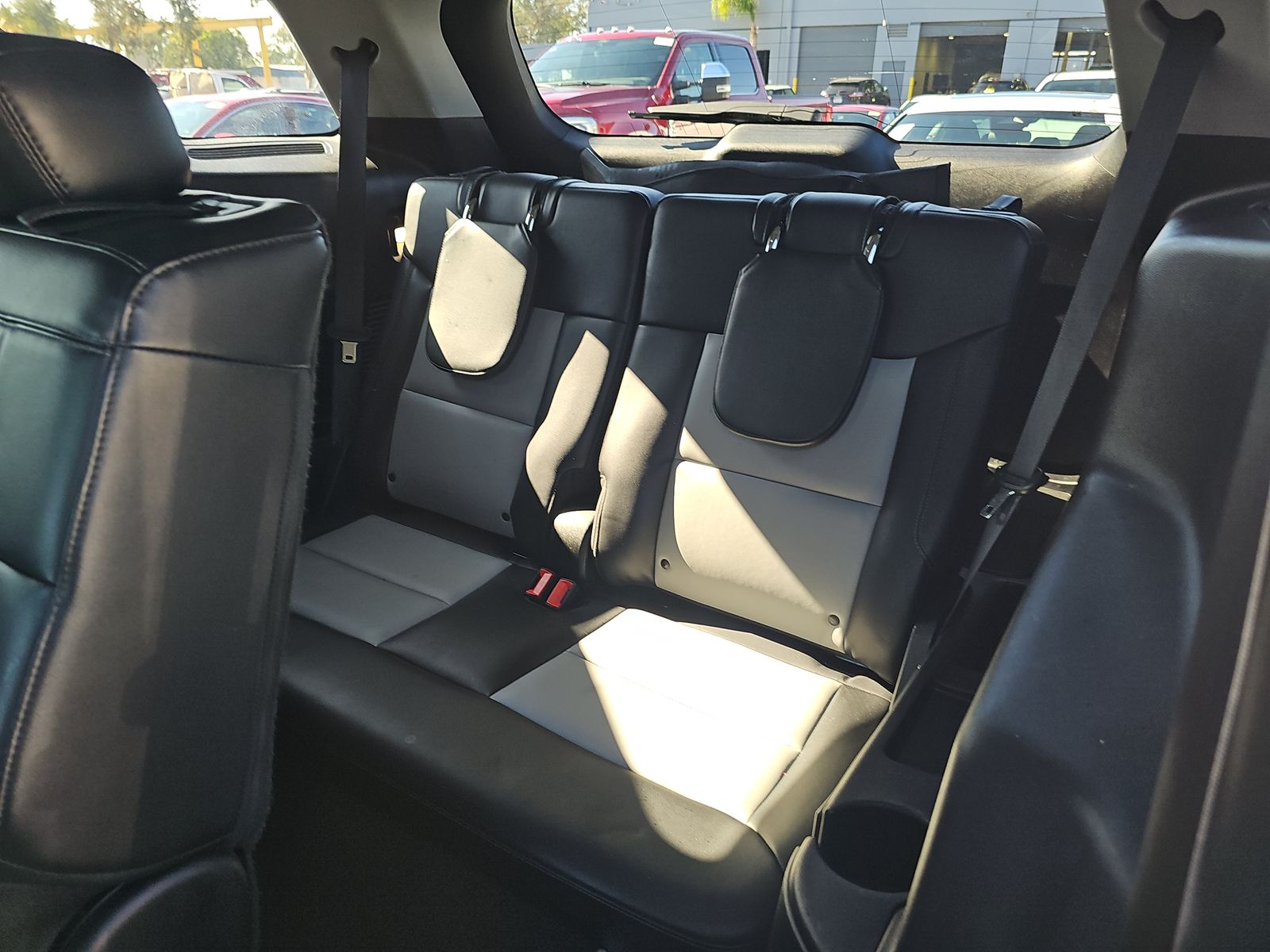 2022 Ford Explorer XLT FWD