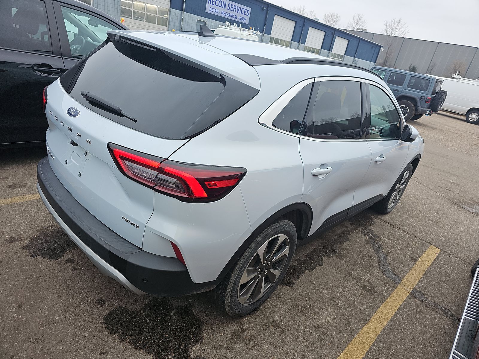 2025 Ford Escape Platinum AWD