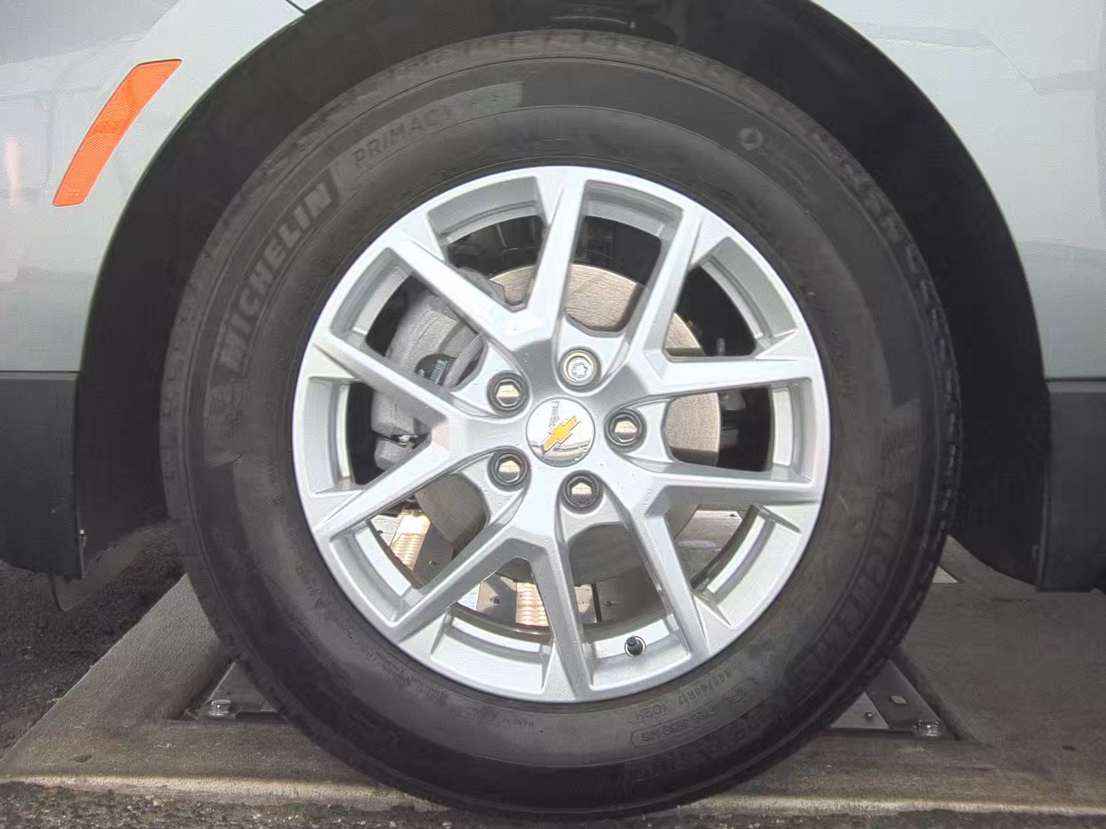 2024 Chevrolet Equinox LT FWD