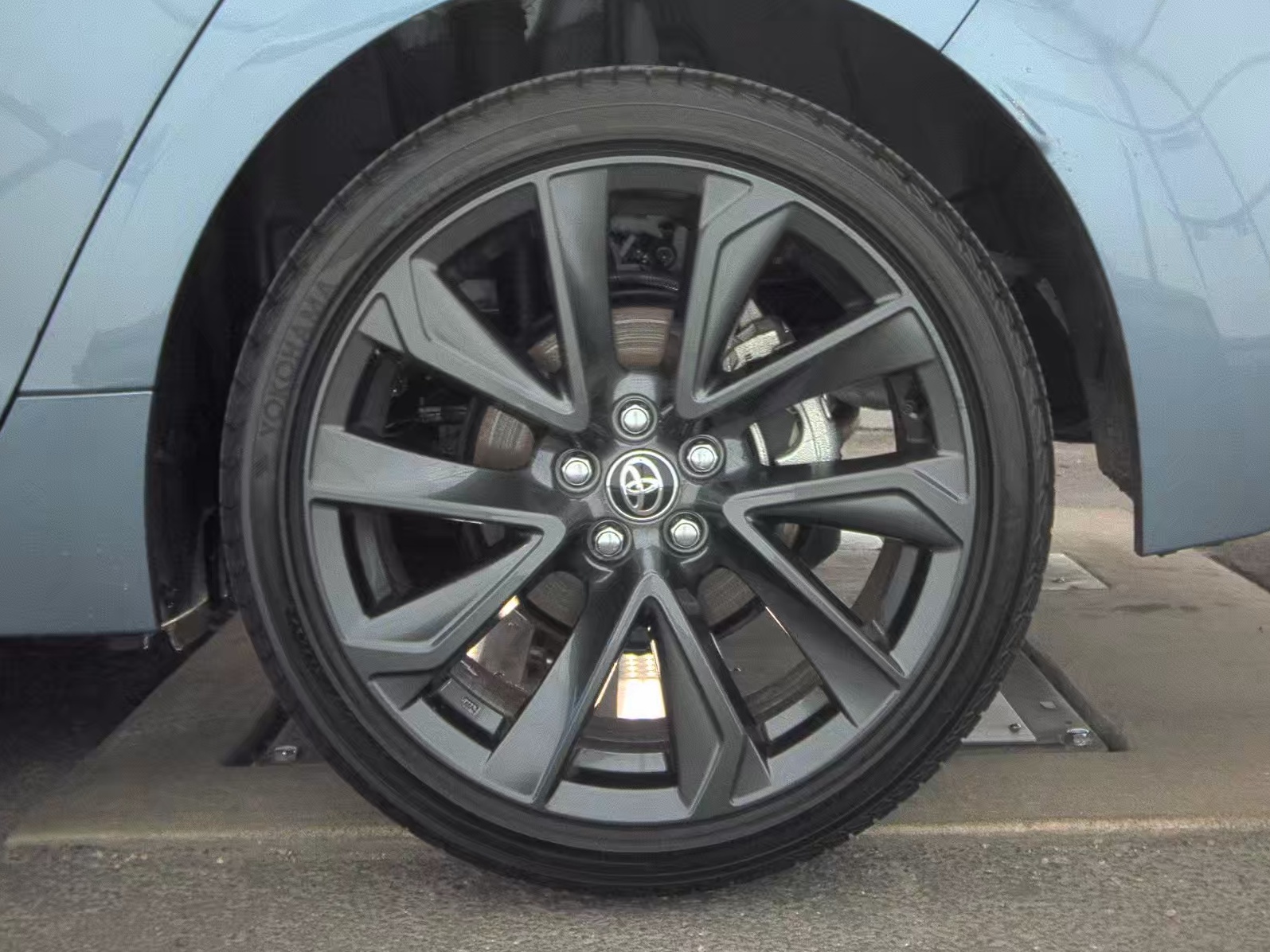 2025 Toyota Corolla Hybrid SE FWD