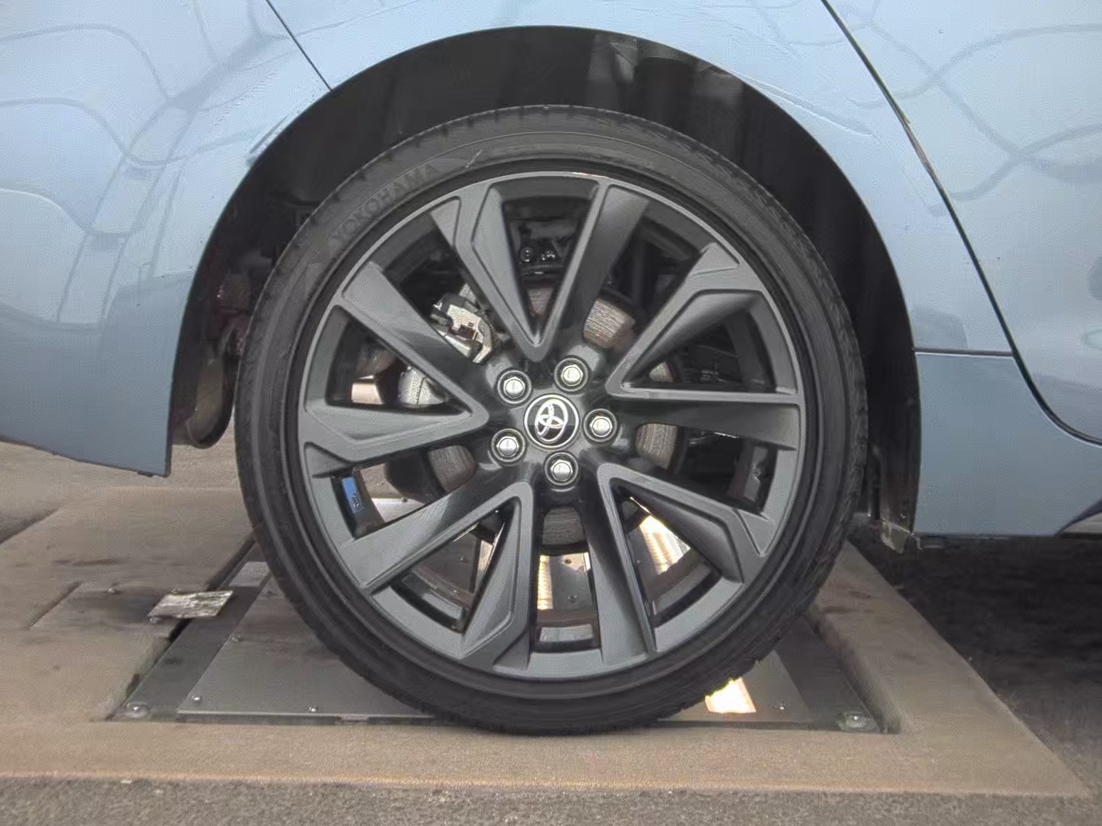 2025 Toyota Corolla Hybrid SE FWD