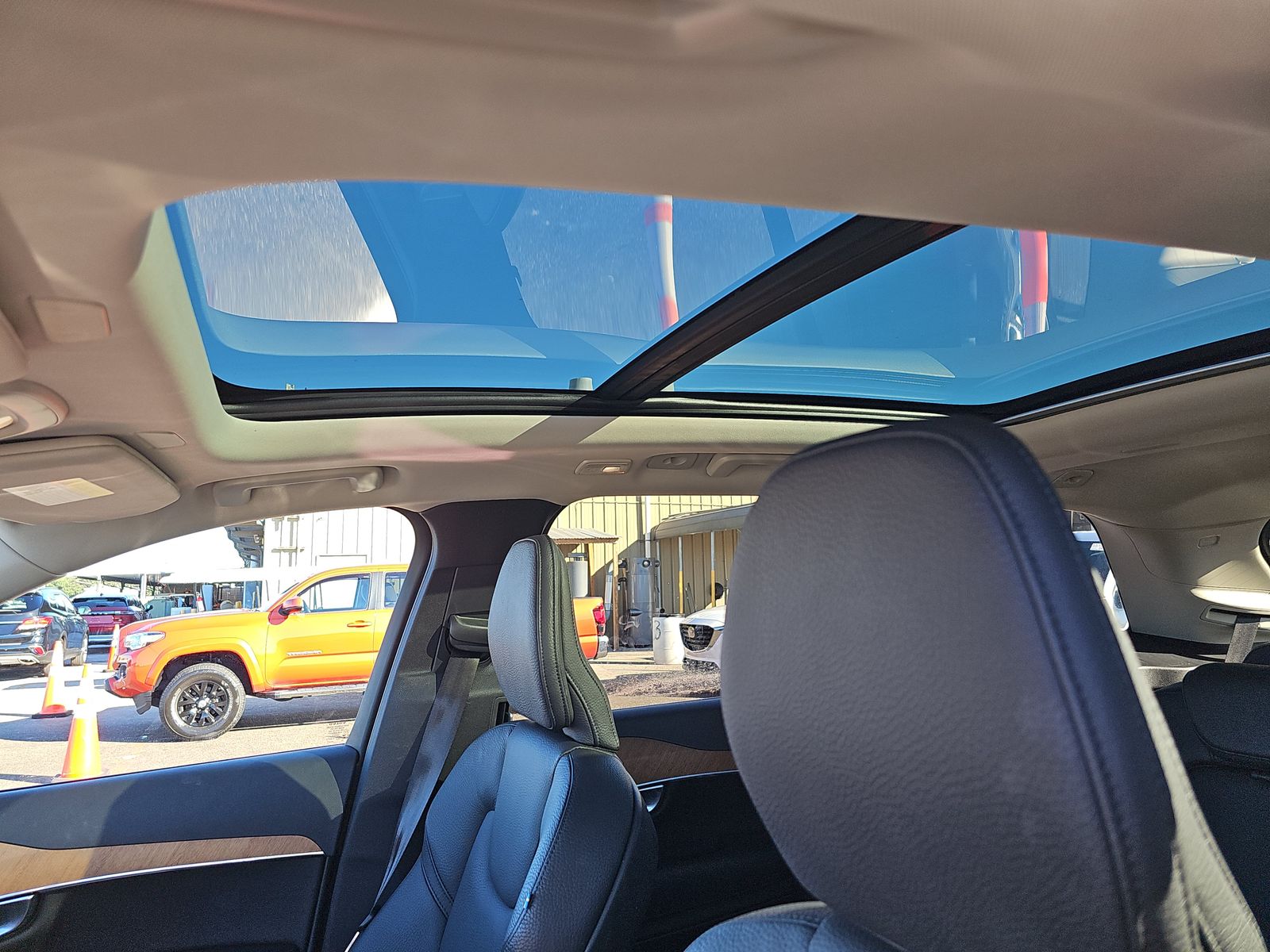 2024 Volvo XC90 B5 Plus AWD