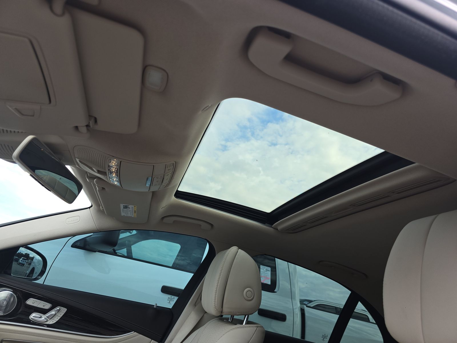 2017 Mercedes-Benz E-Class E 300 Luxury RWD