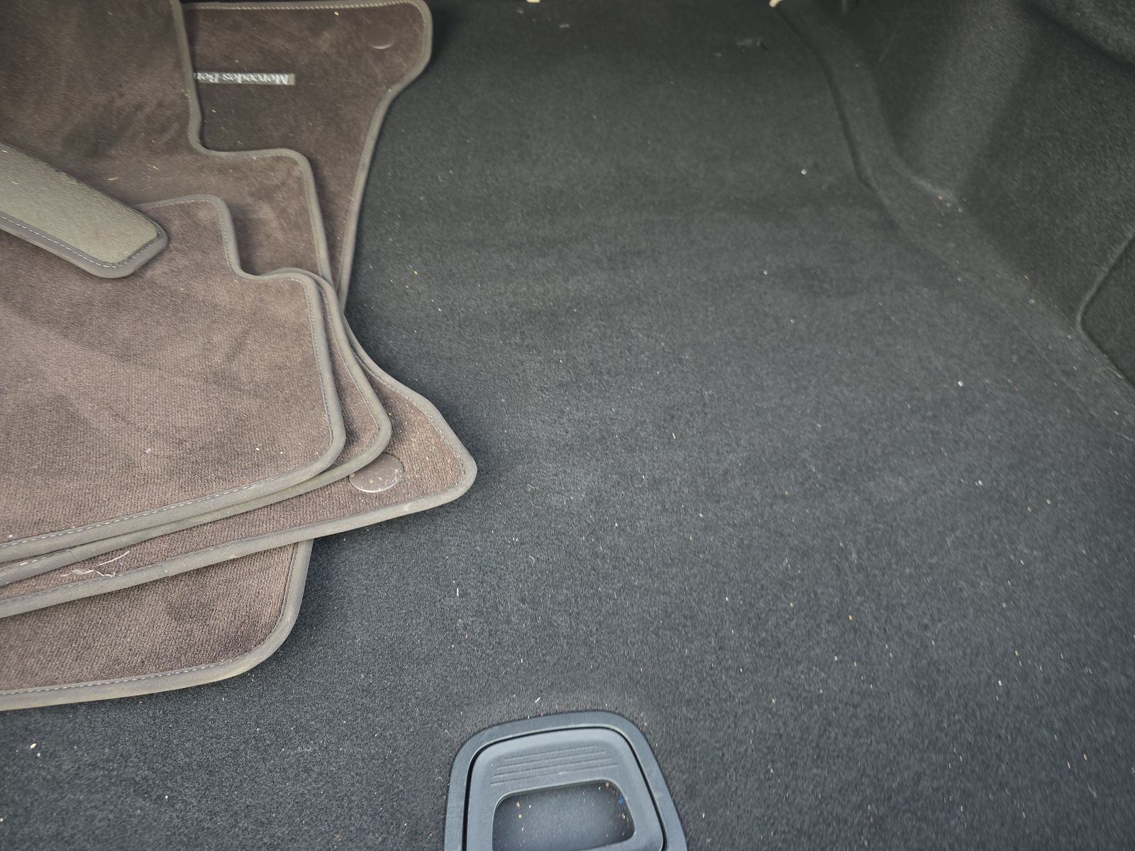 2017 Mercedes-Benz E-Class E 300 Luxury RWD