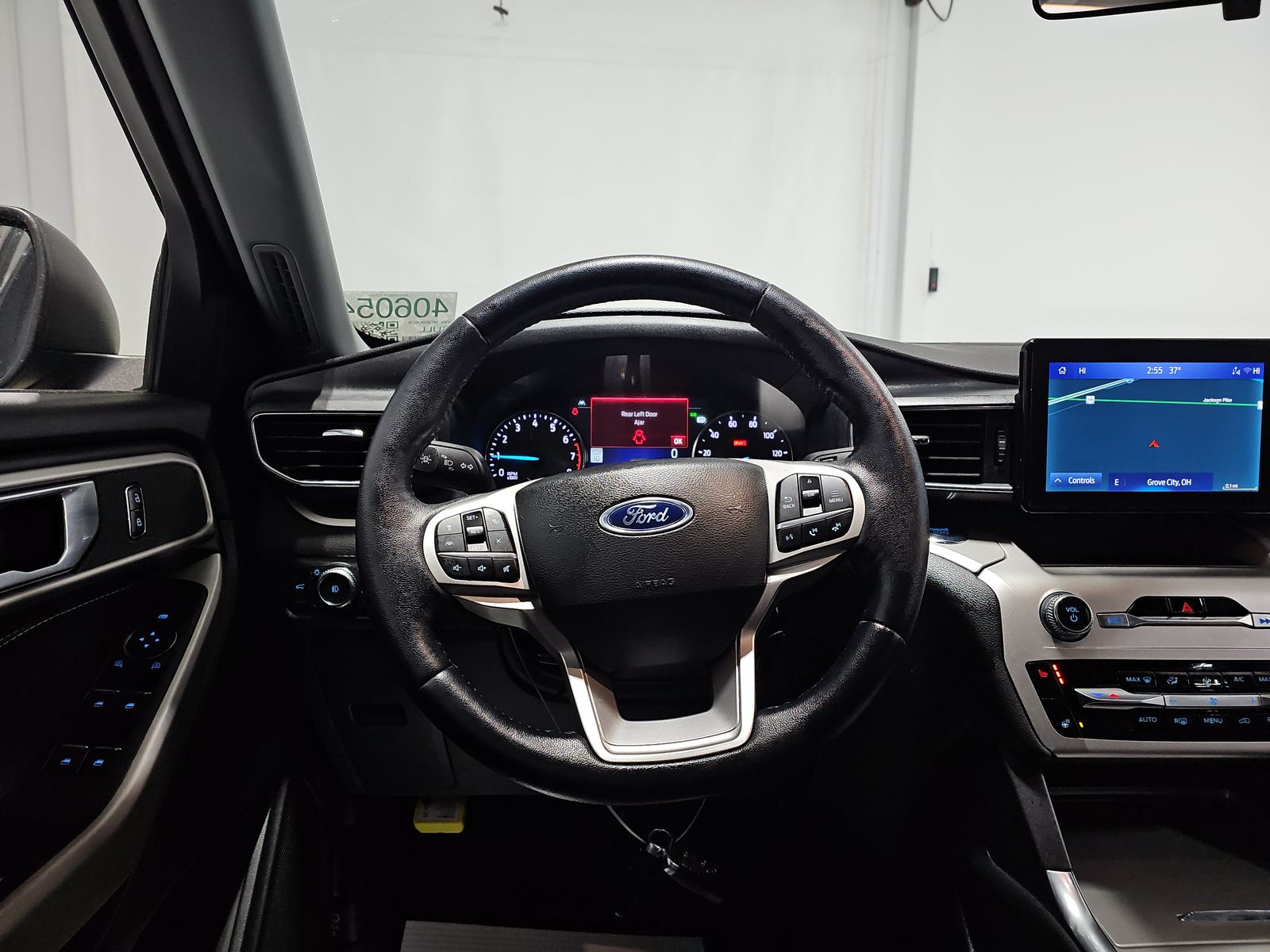 2022 Ford Explorer XLT AWD