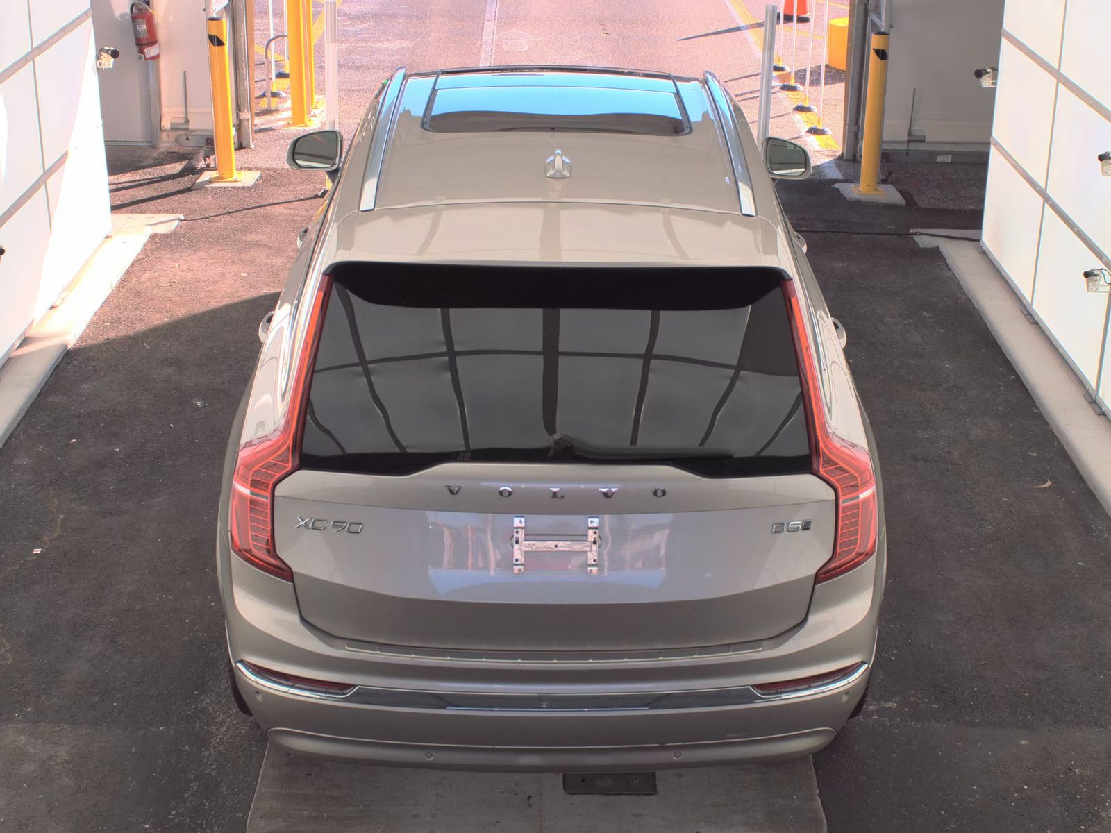 2024 Volvo XC90 B5 Plus AWD