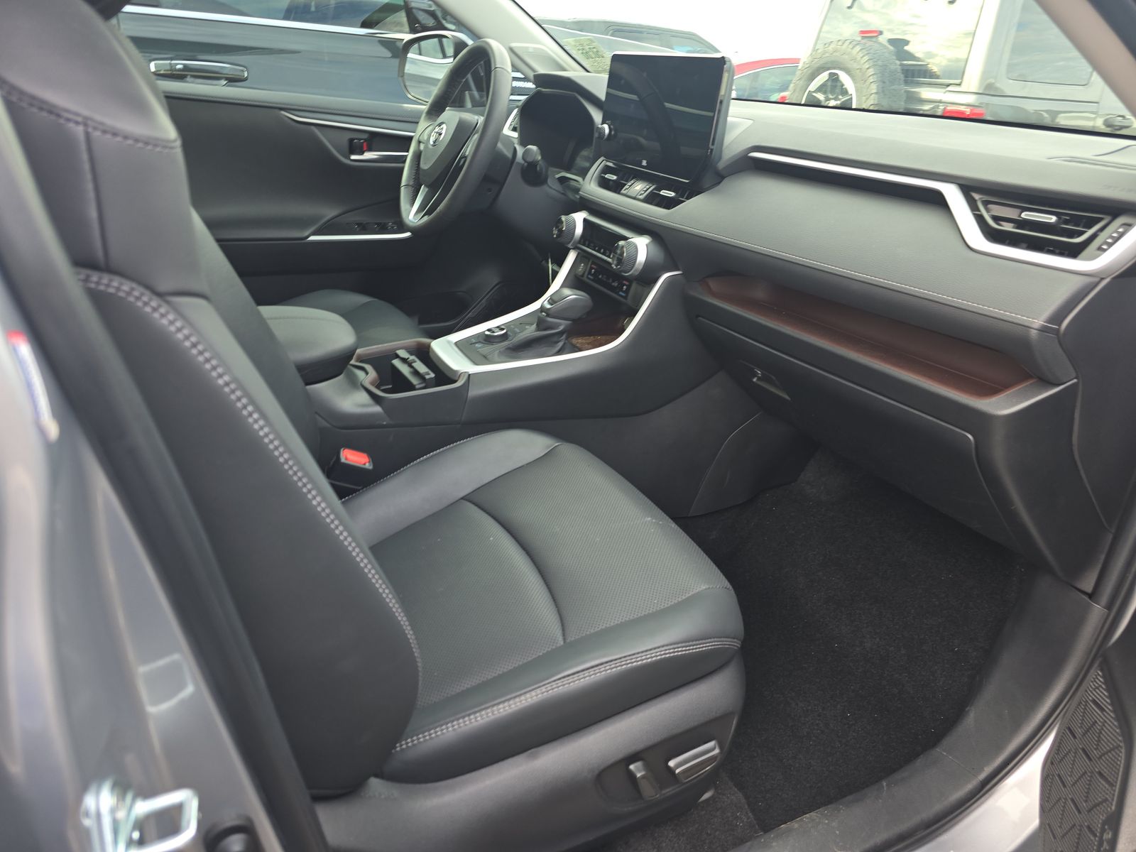 2024 Toyota RAV4 Limited AWD