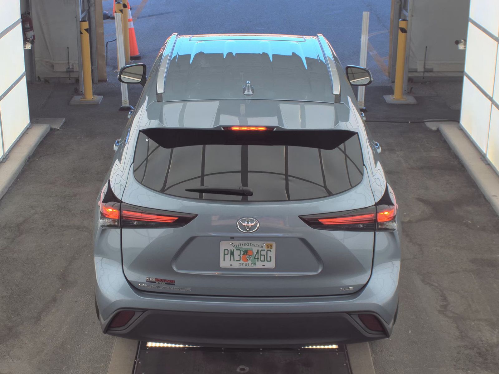 2024 Toyota Highlander XLE FWD