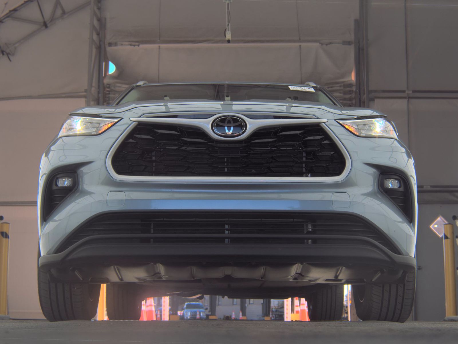 2024 Toyota Highlander XLE FWD