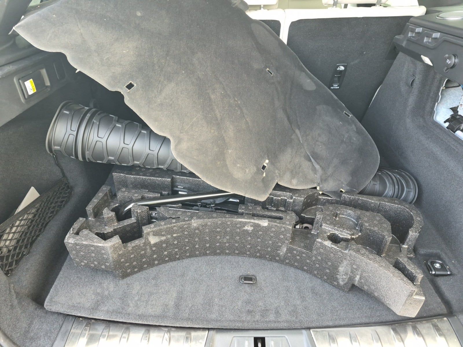 2024 Jaguar F-PACE P250 R-Dynamic S AWD