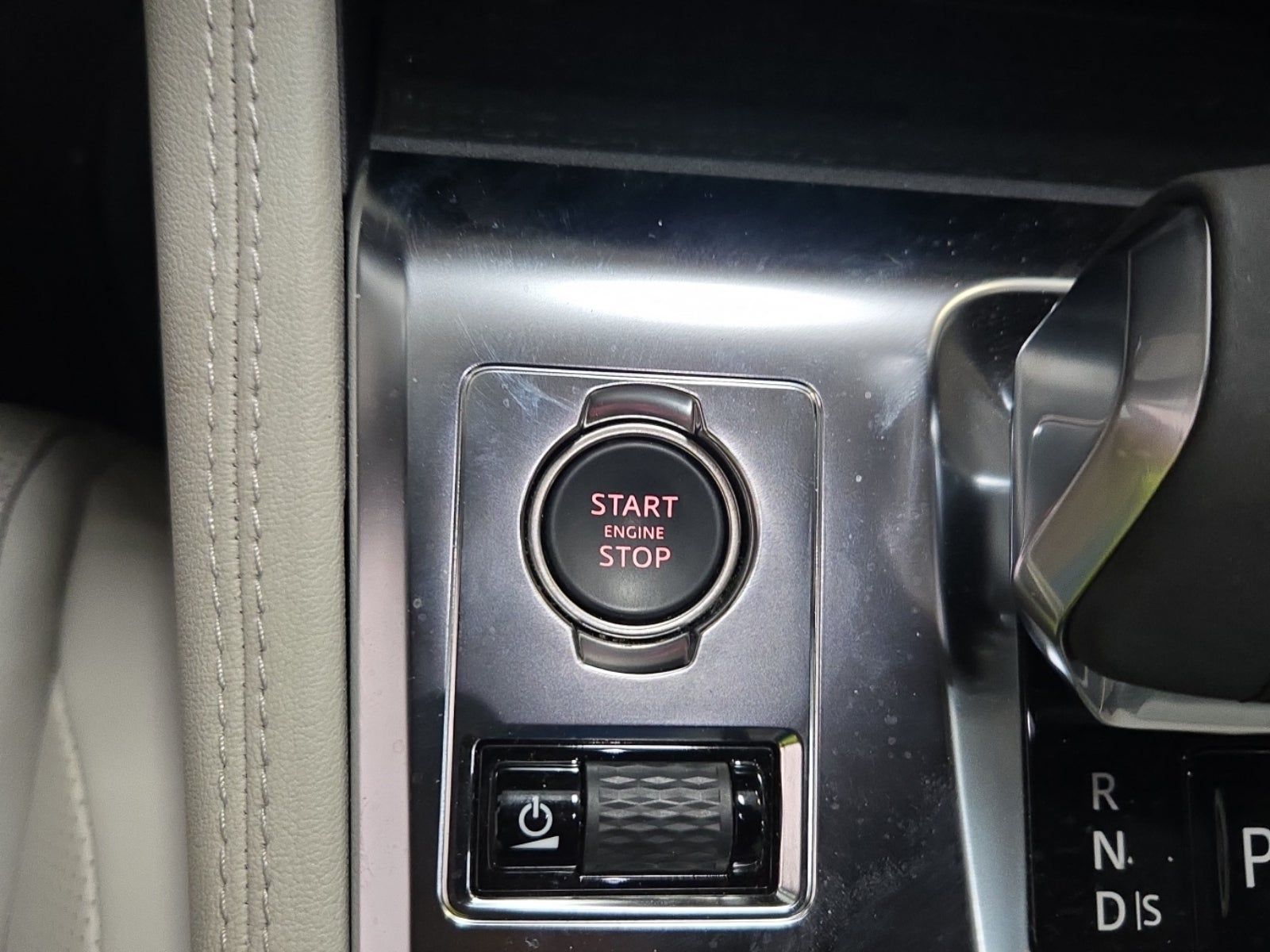 2024 Jaguar F-PACE P250 R-Dynamic S AWD