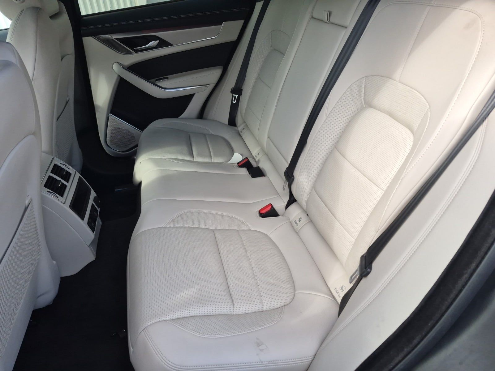 2024 Jaguar F-PACE P250 R-Dynamic S AWD