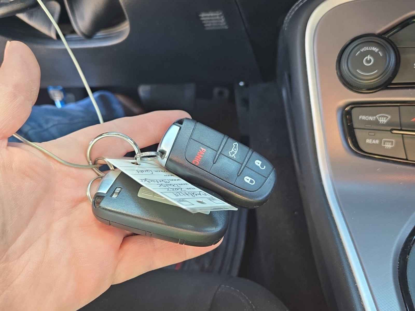 2022 Dodge Challenger SXT RWD