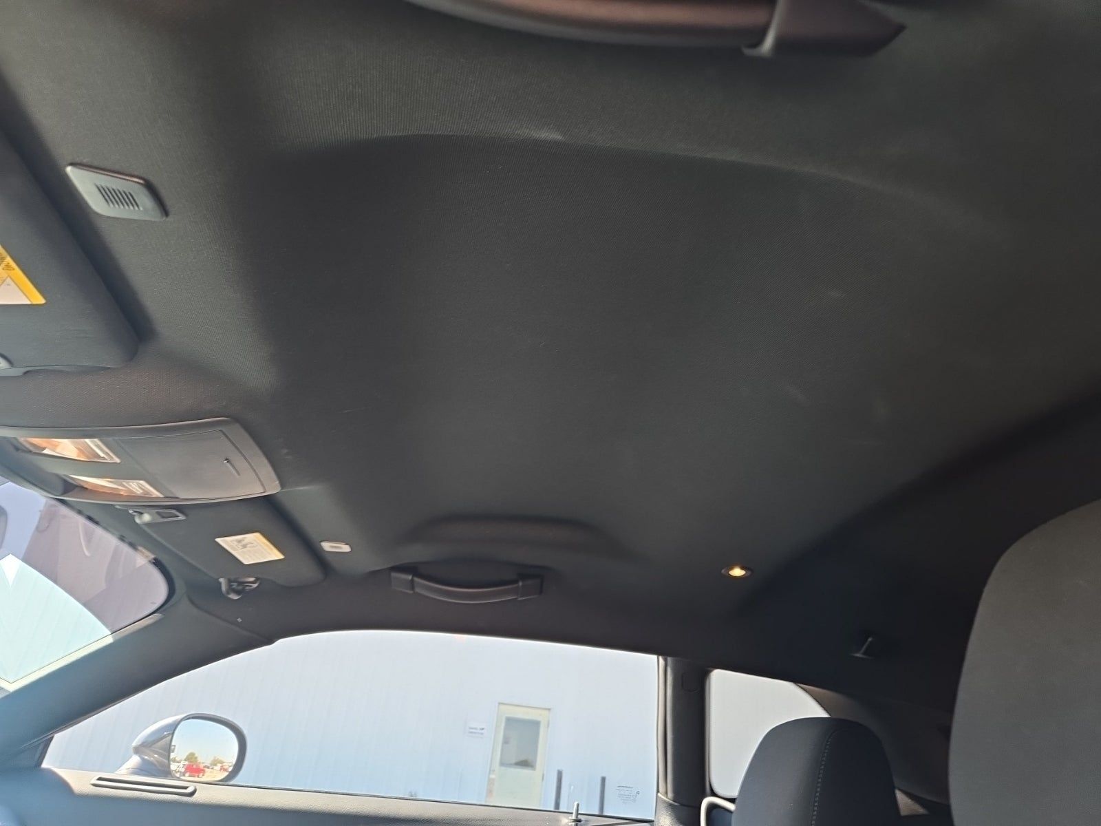 2022 Dodge Challenger SXT RWD