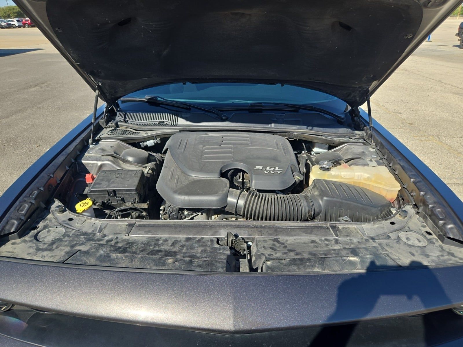 2022 Dodge Challenger SXT RWD