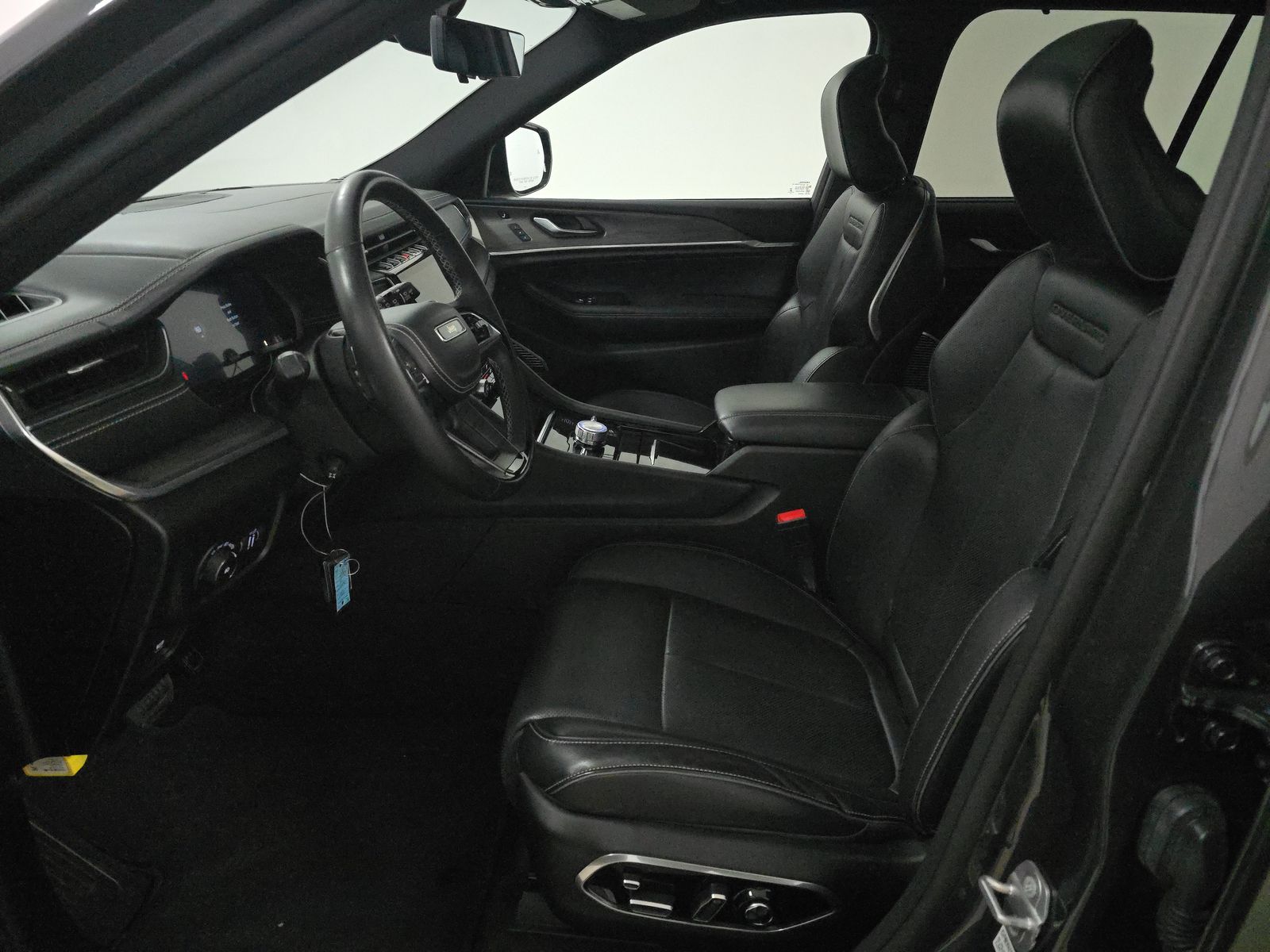 2022 Jeep Grand Cherokee Overland AWD