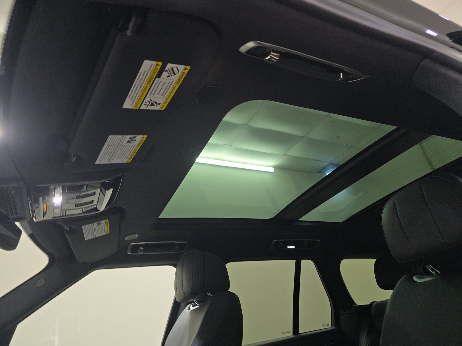 2023 Land Rover Range Rover SE AWD